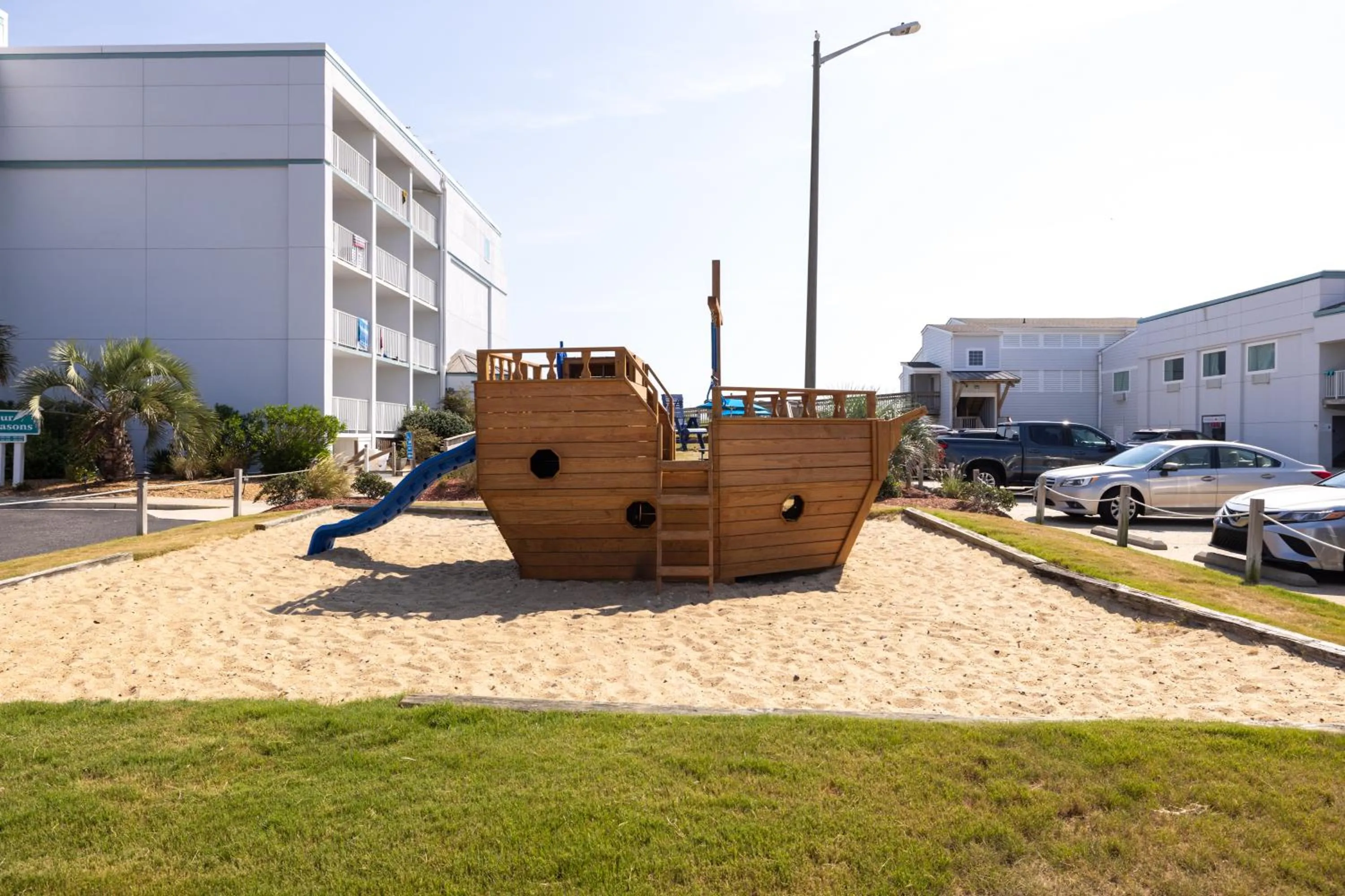 Children play ground in John Yancey Oceanfront Inn