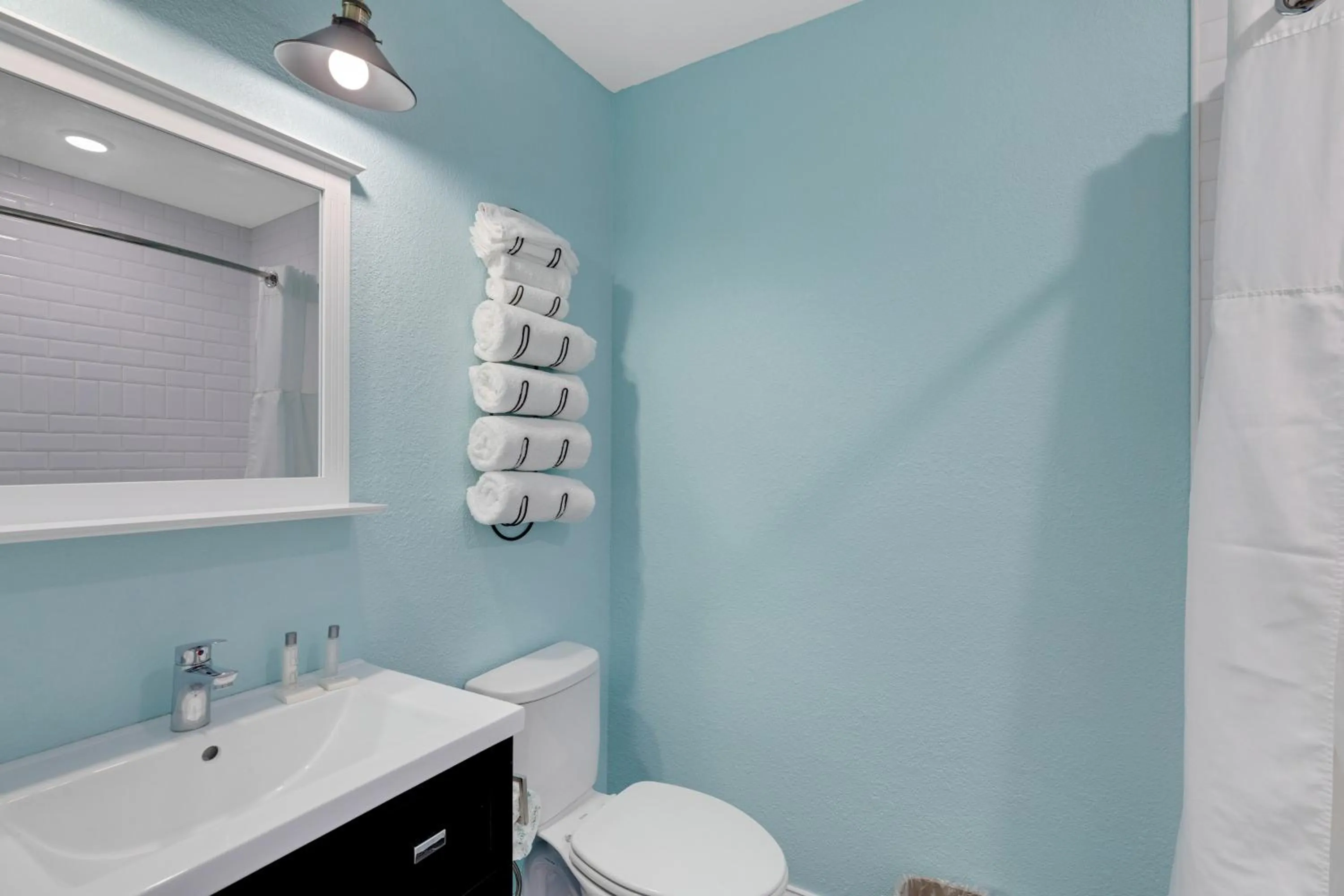 Bathroom in John Yancey Oceanfront Inn