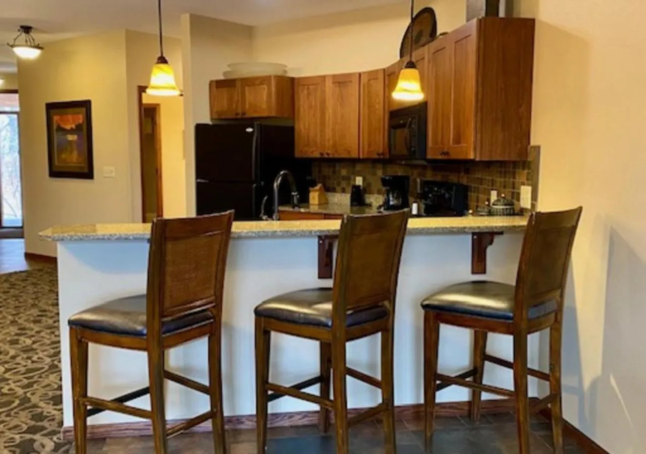 Seating area in Arrowwood Resort Hotel and Conference Center - Alexandria