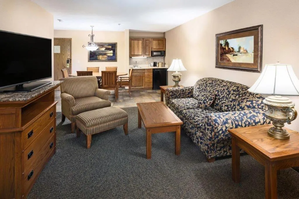 Arrowwood Resort Hotel and Conference Center - Alexandria