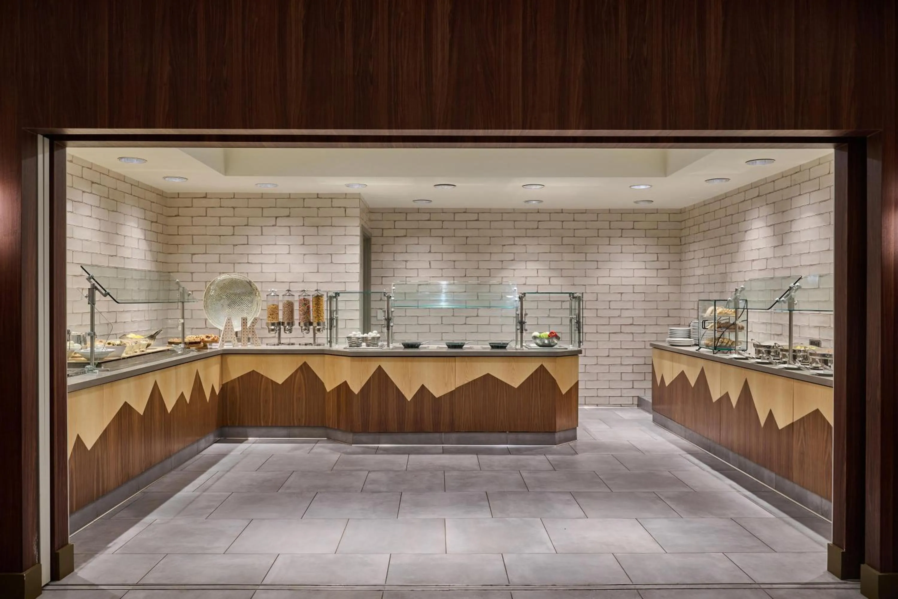 Restaurant/places to eat in Hilton Anchorage