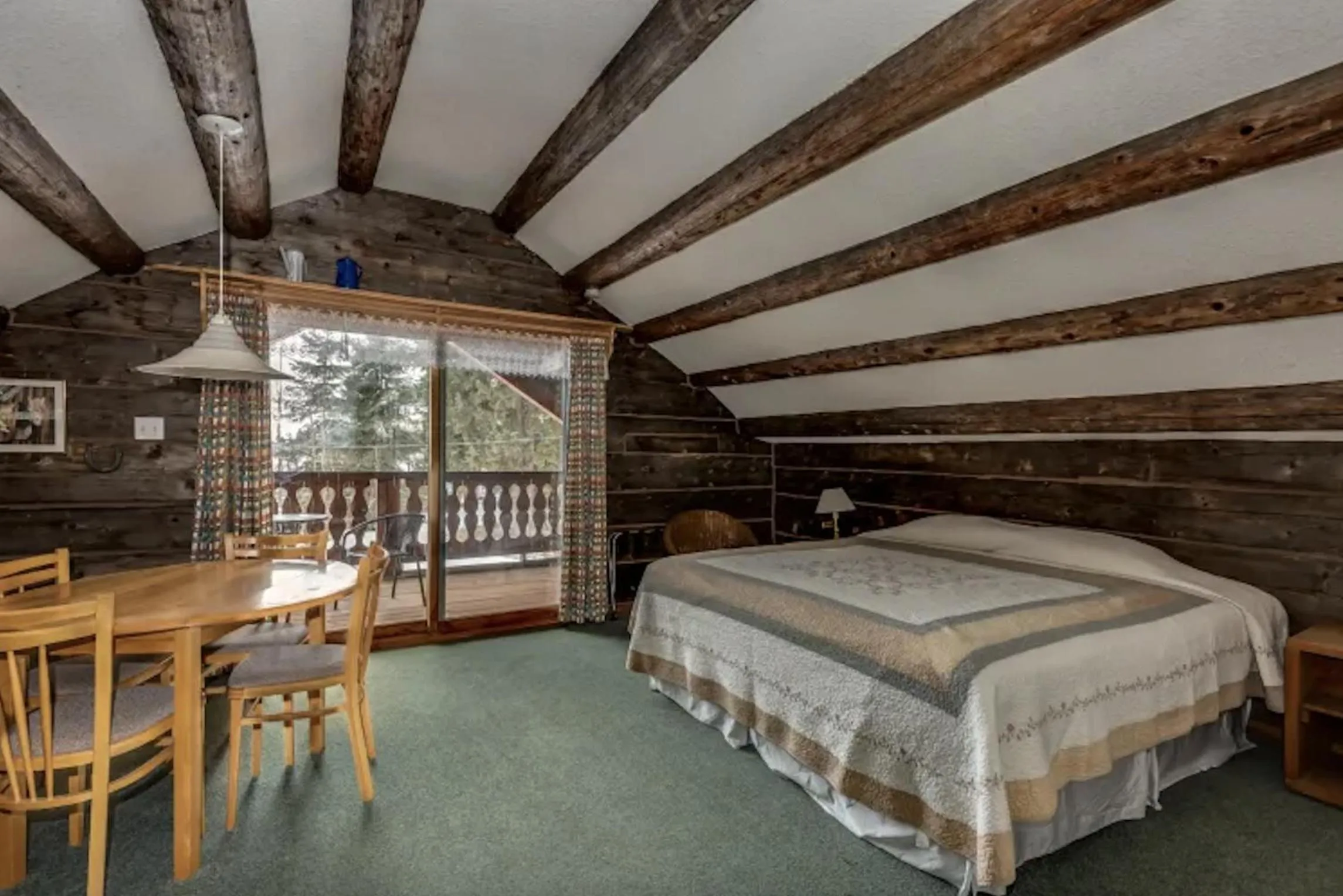 Queen Room with Balcony in Nakiska Bear Ranch