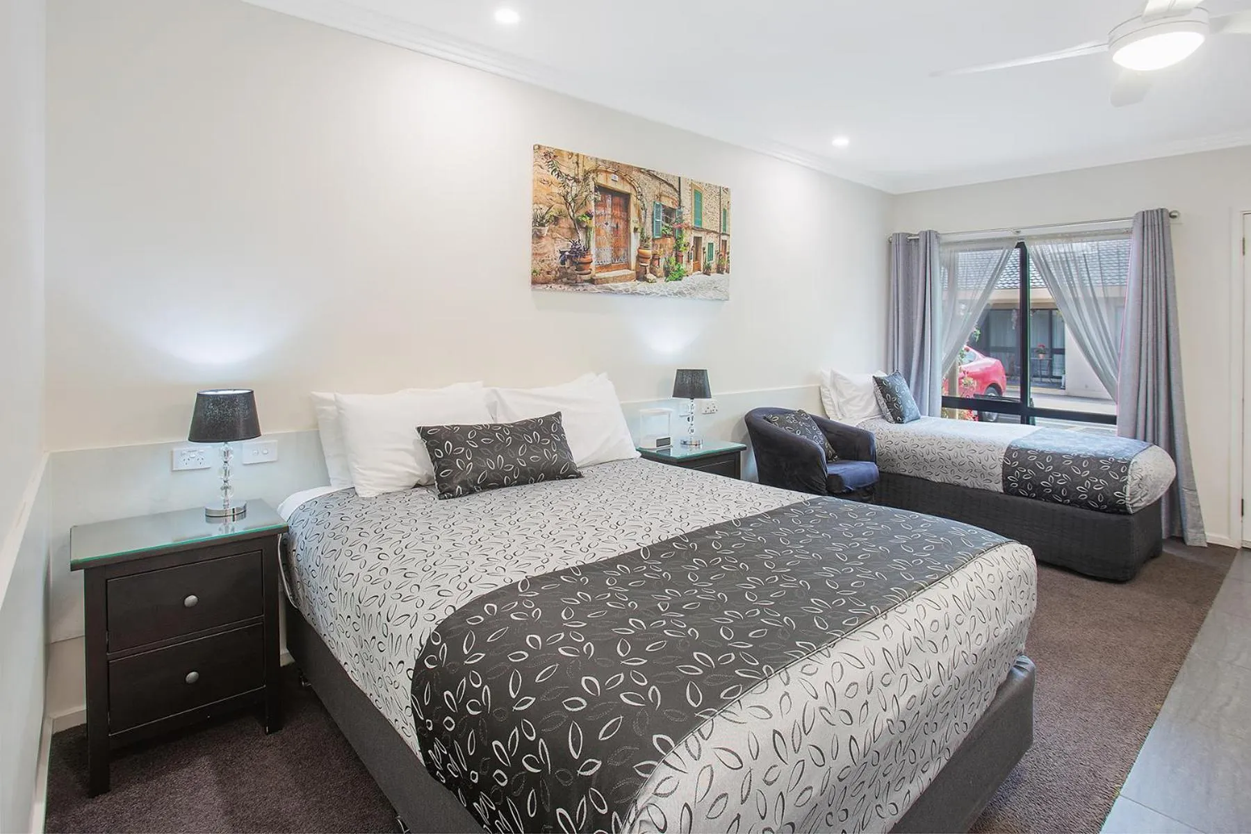 Bedroom, Bed in Comfort Inn May Park