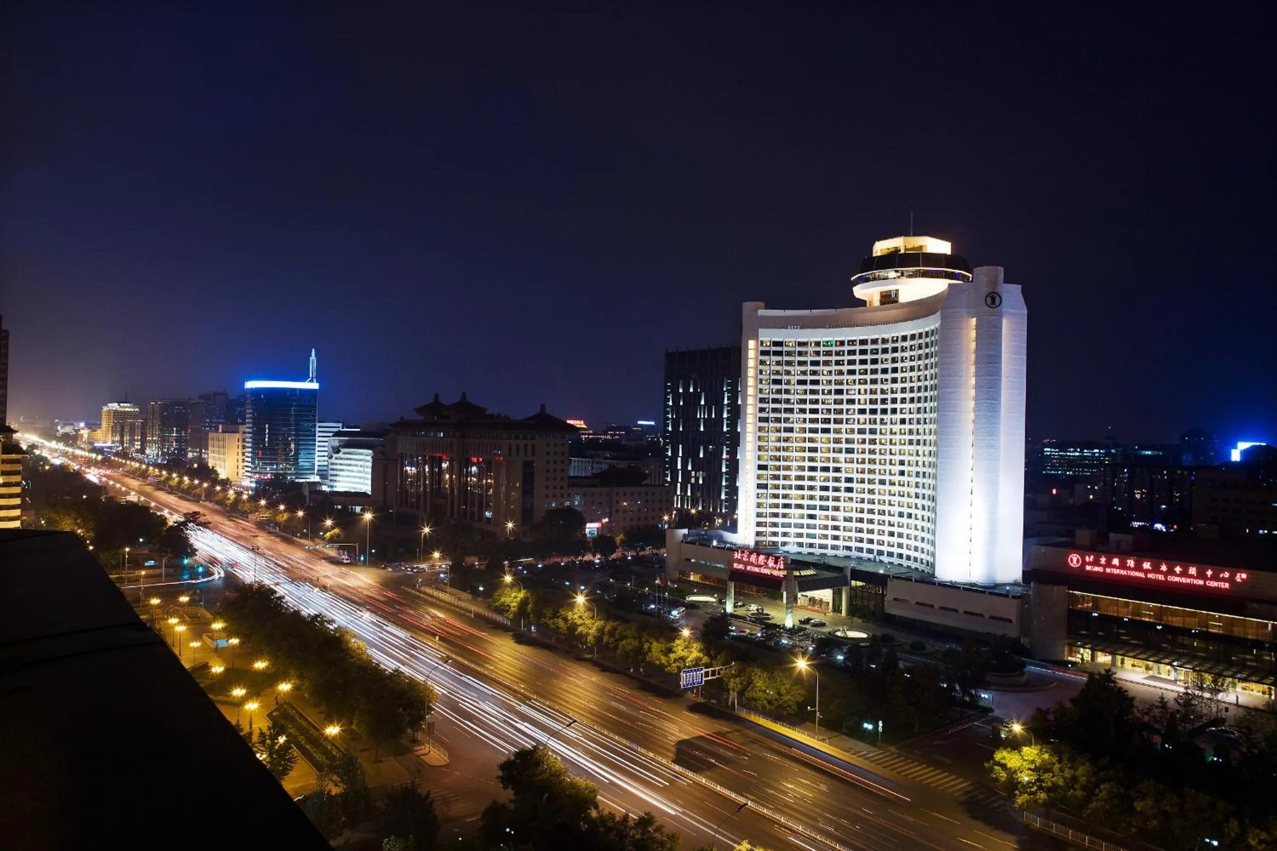 Facade/entrance in Beijing International Hotel