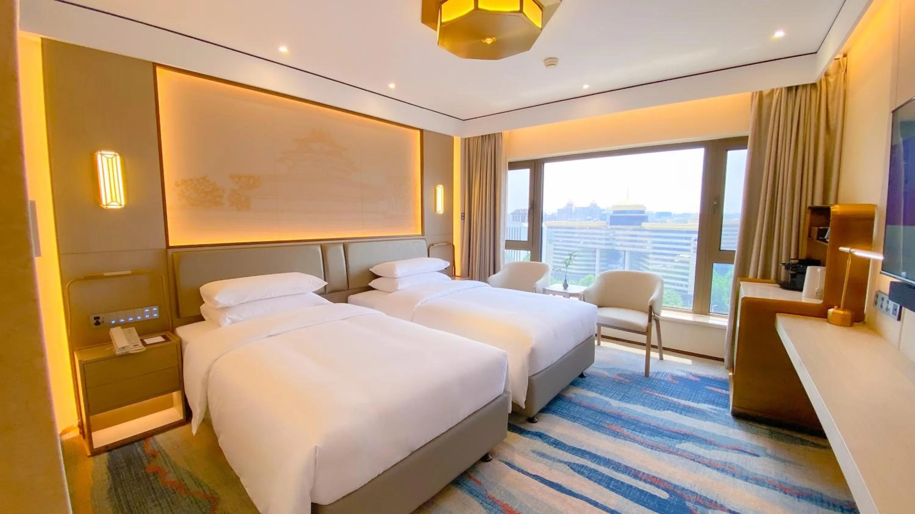 Bed in Beijing International Hotel