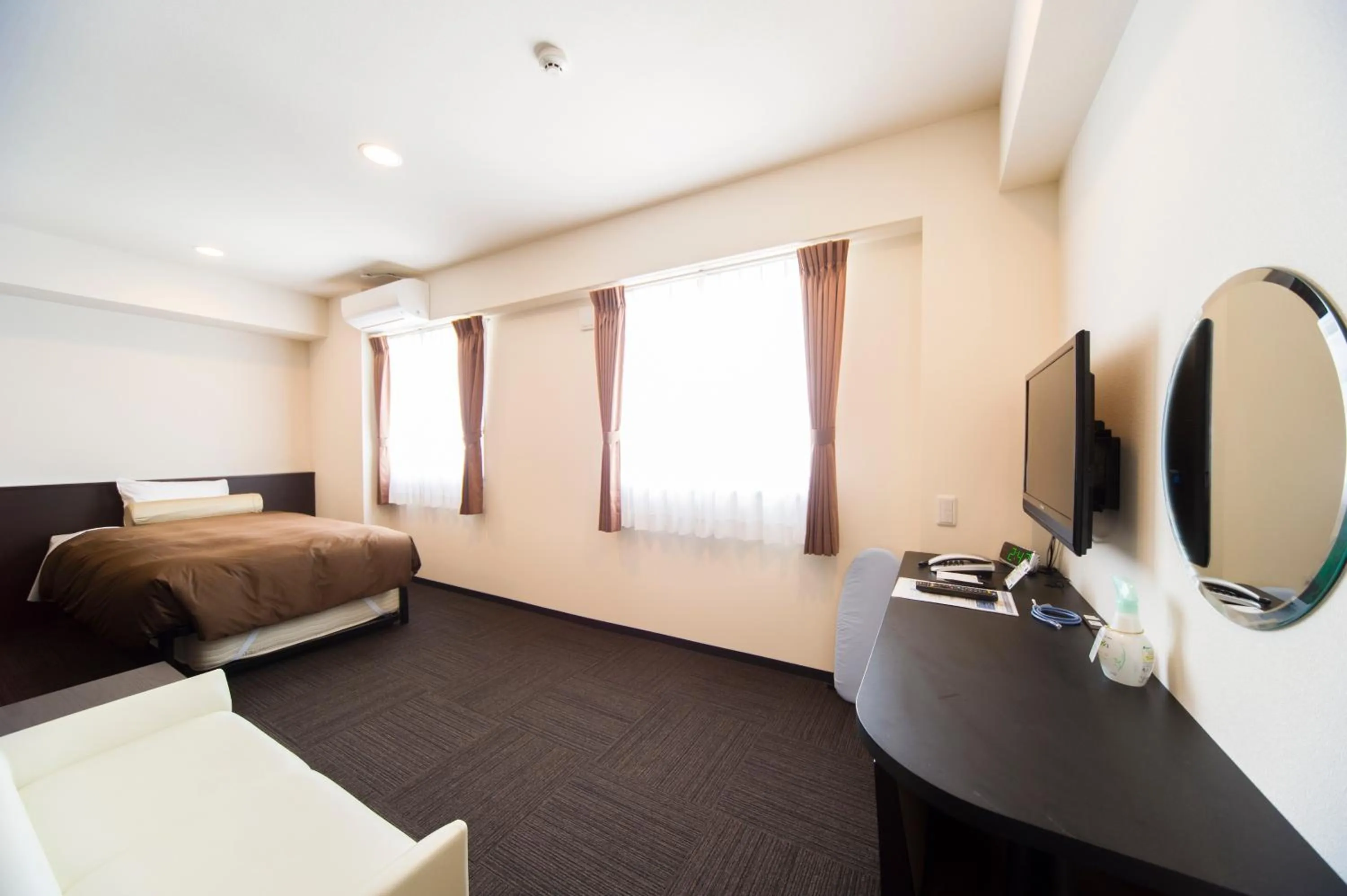 Bedroom, Bed in Urbain Hiroshima Central