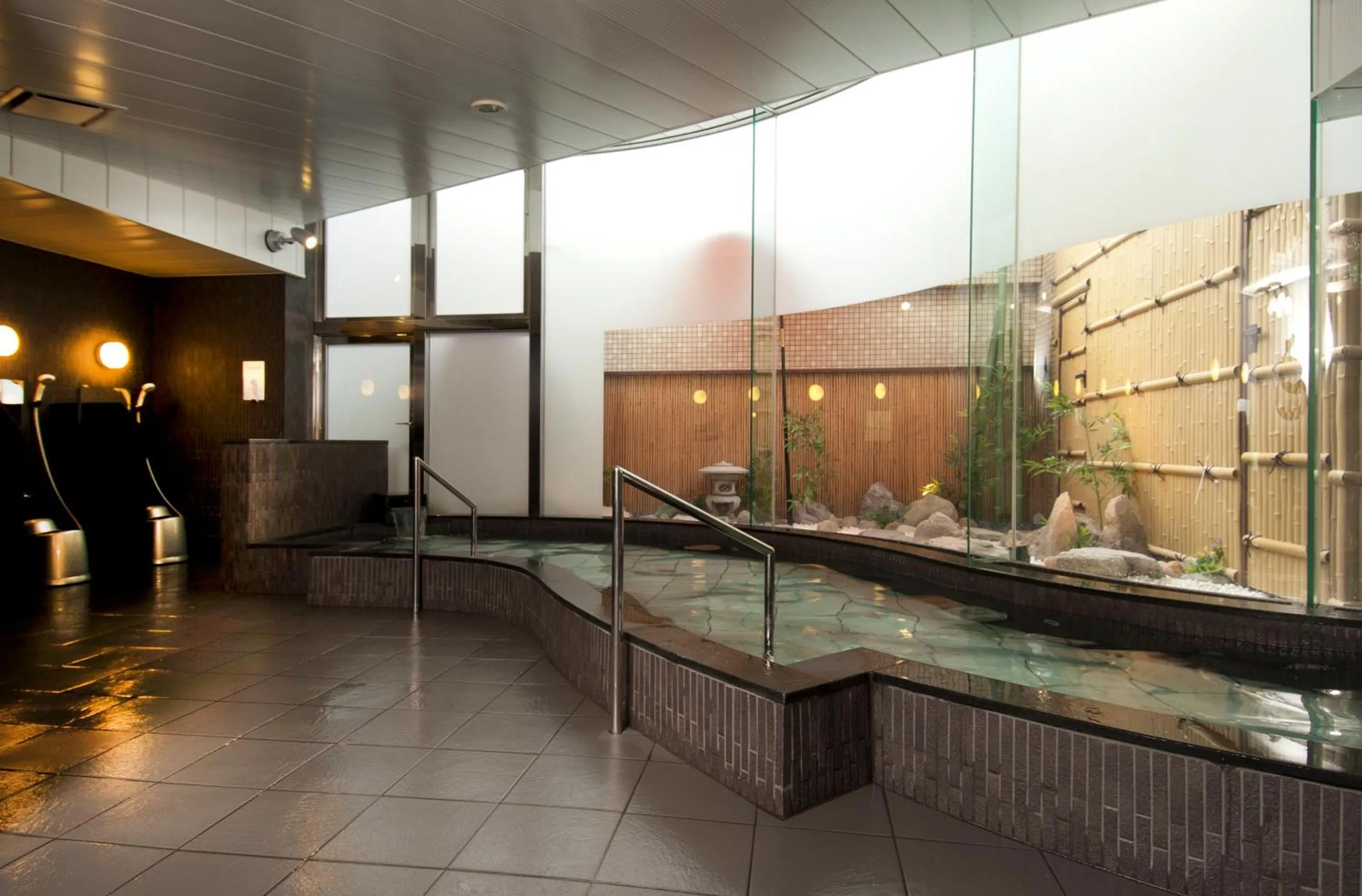 Hot Tub in Niigata Daiichi Hotel