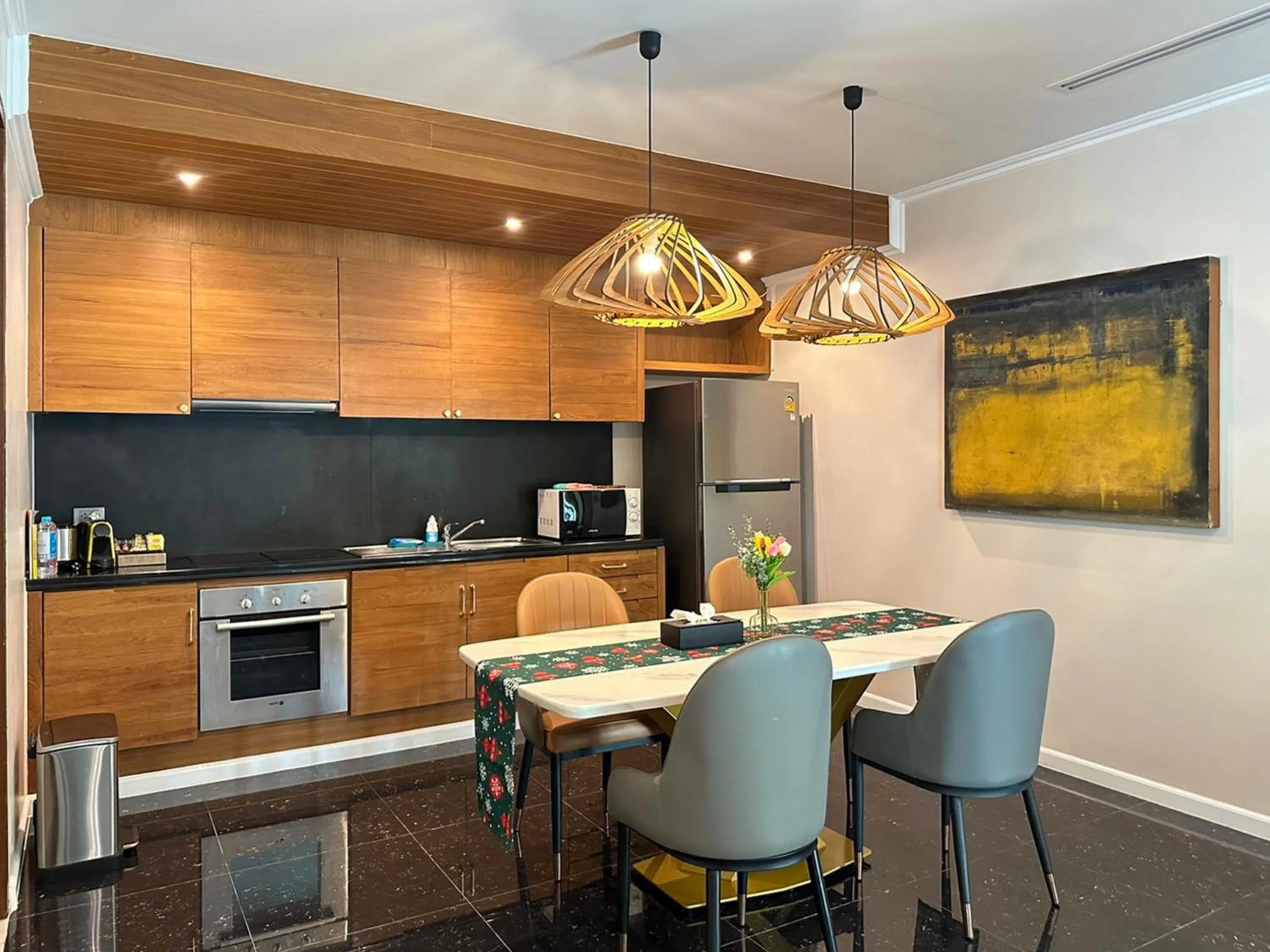 Kitchen or kitchenette in The Kiri Villas Resort