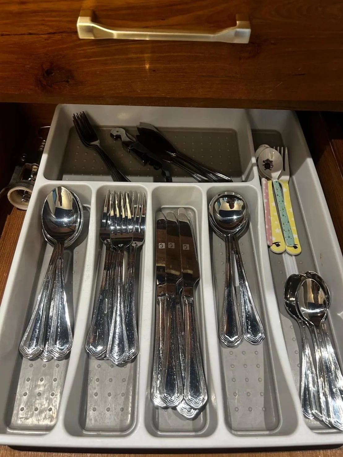 Kitchen or kitchenette in The Kiri Villas Resort