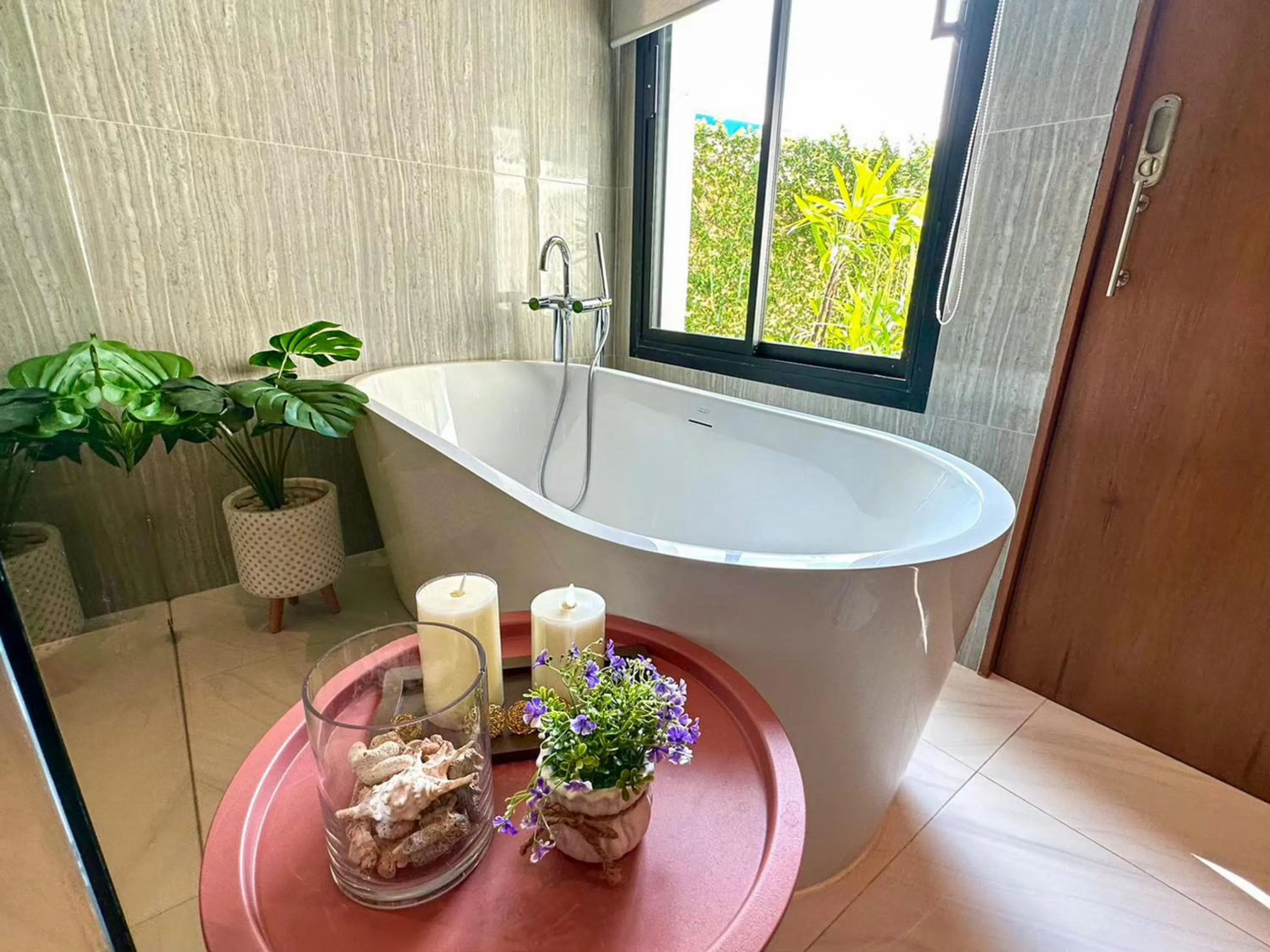 Bathroom in The Kiri Villas Resort
