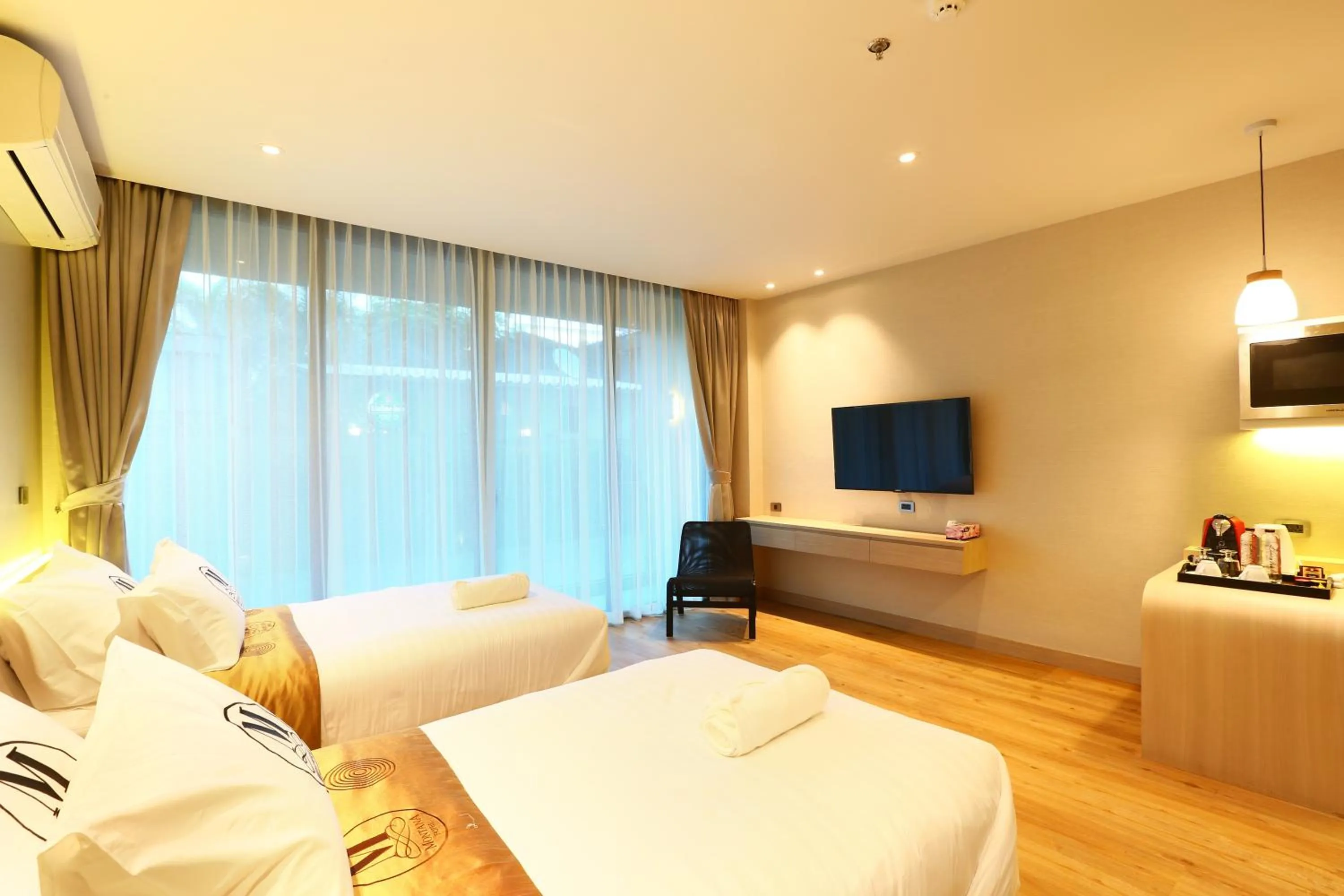 Bed in Montana Hotel Songkhla