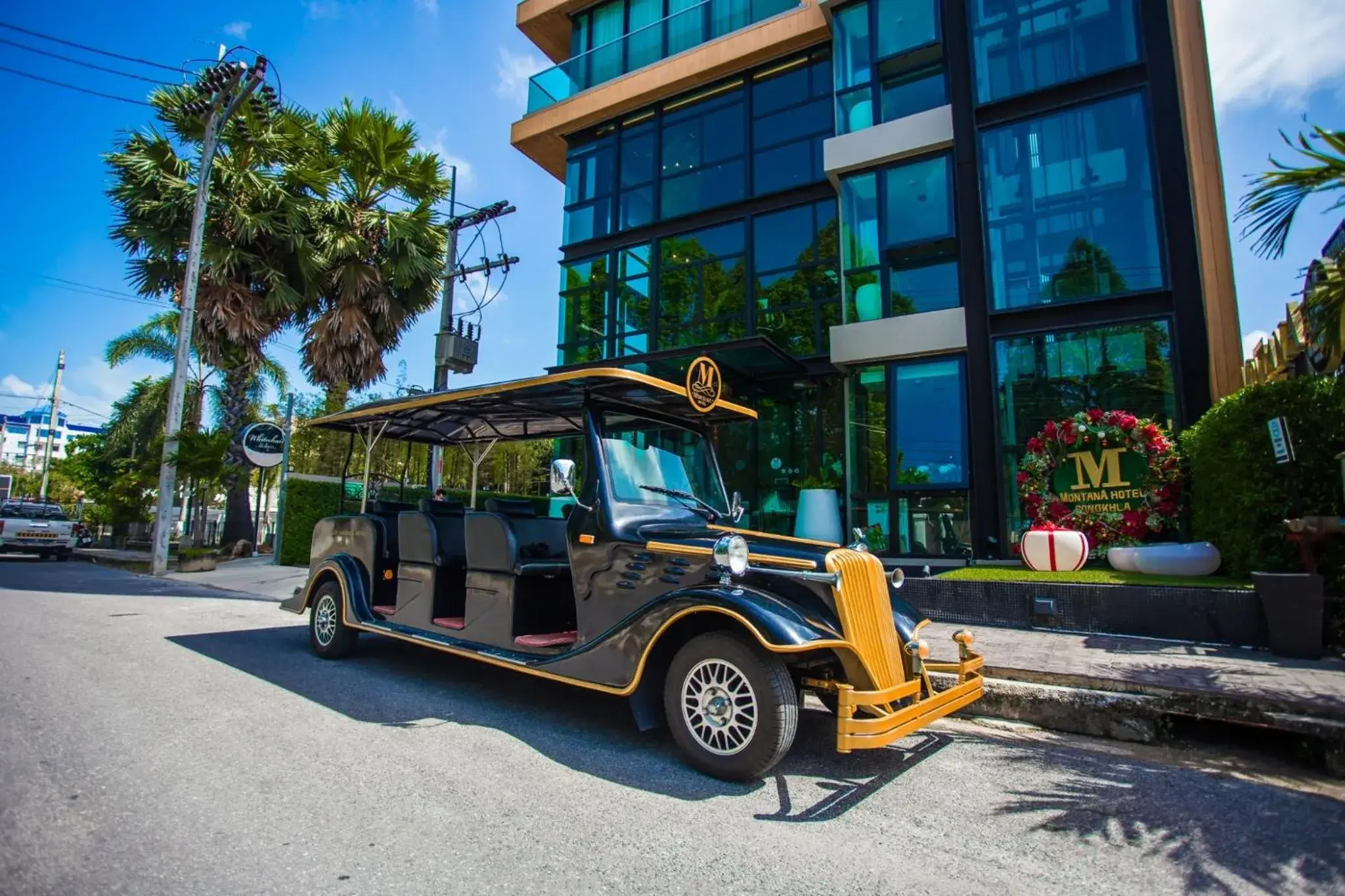 Exclusive Montana King Bedded in Montana Hotel Songkhla Exclusive Montana King Bedded in Montana Hotel Songkhla