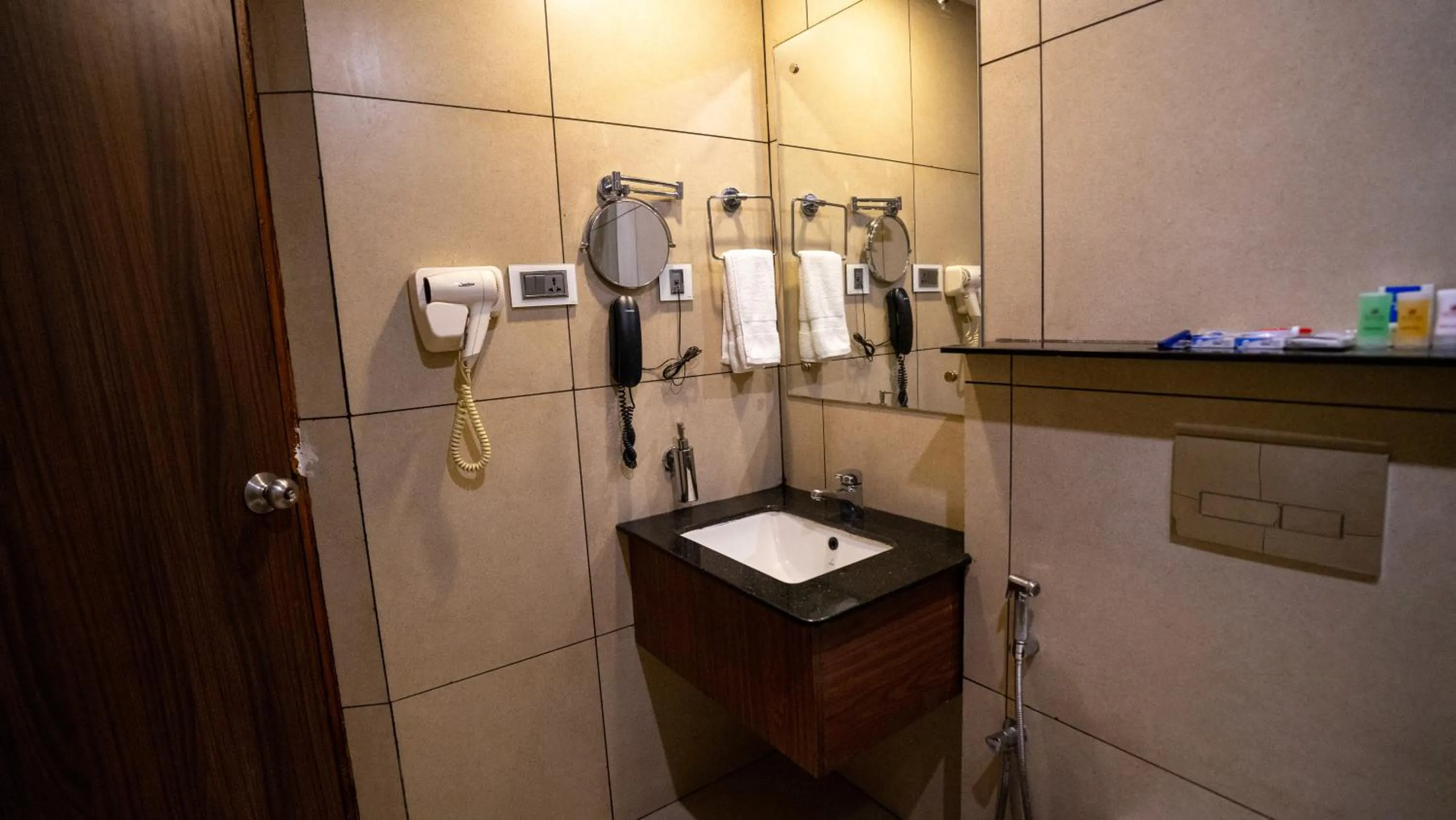 Bathroom in HillView Munnar