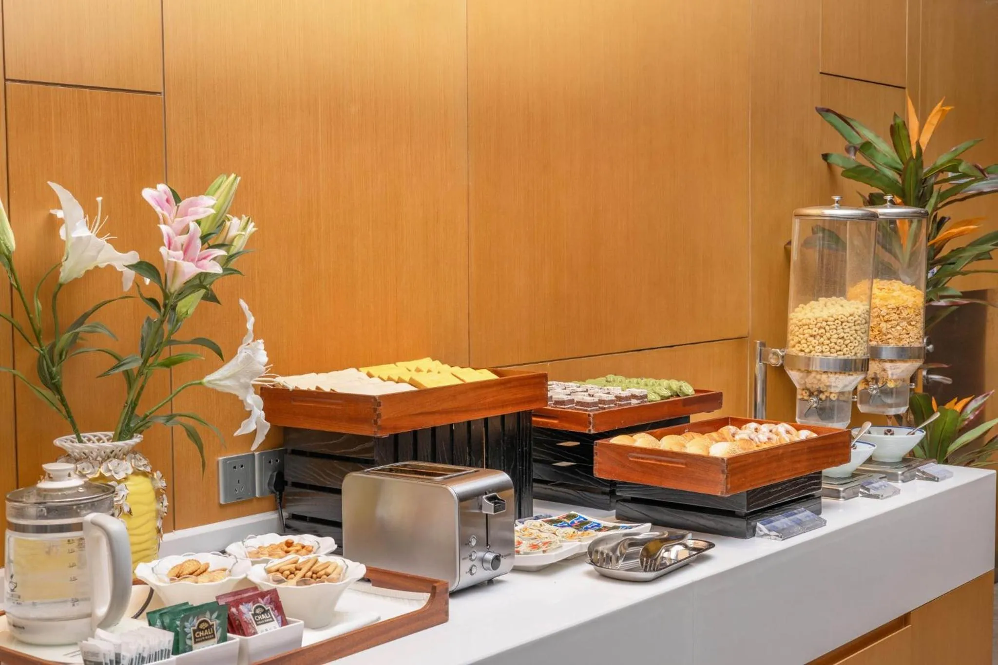 Restaurant/places to eat in Holiday Inn Express Chengdu Xindu by IHG