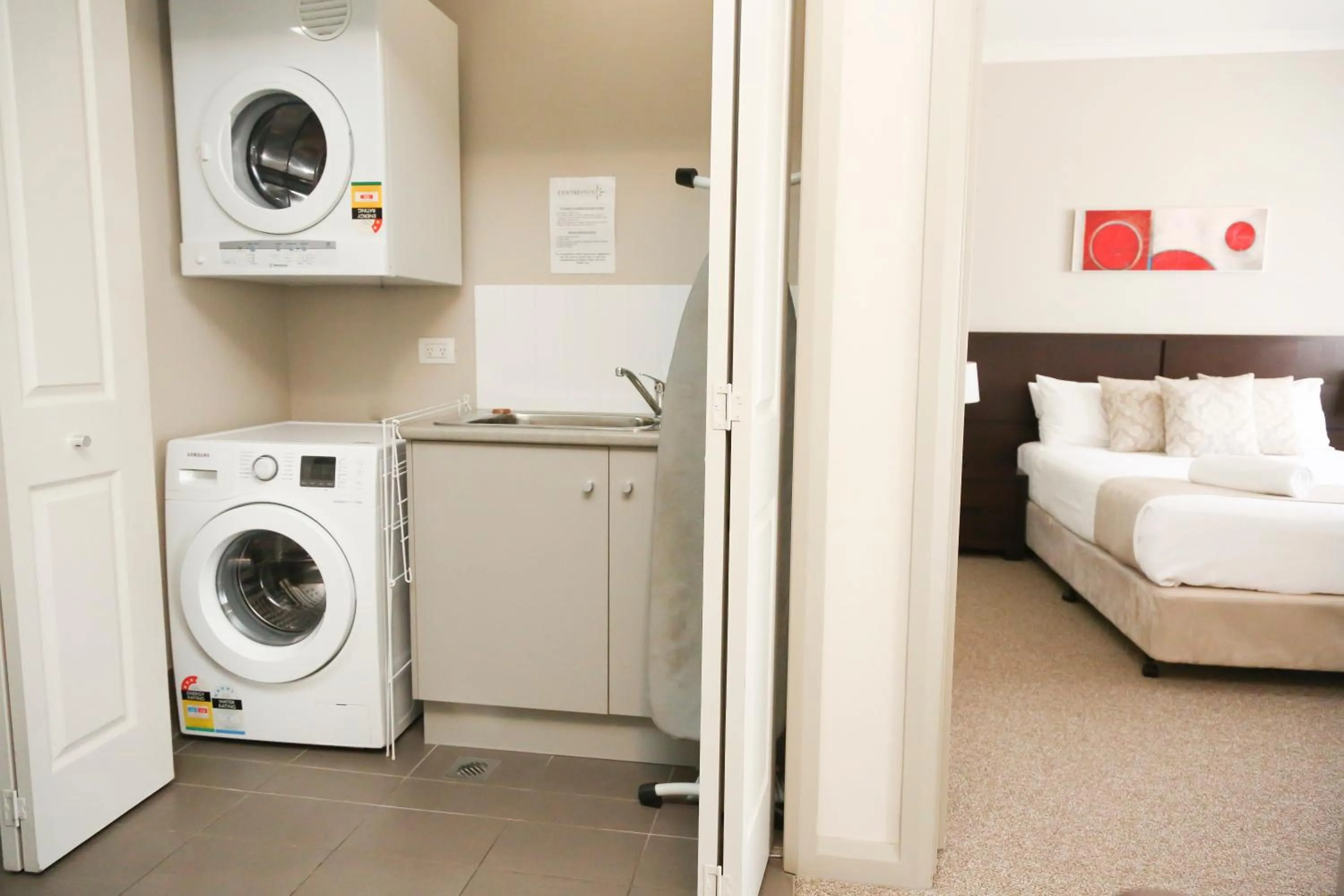 Centrepoint Apartments Griffith