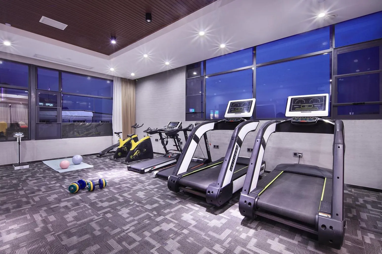 Fitness centre/facilities in Wing Hotel Guilin - Central Square