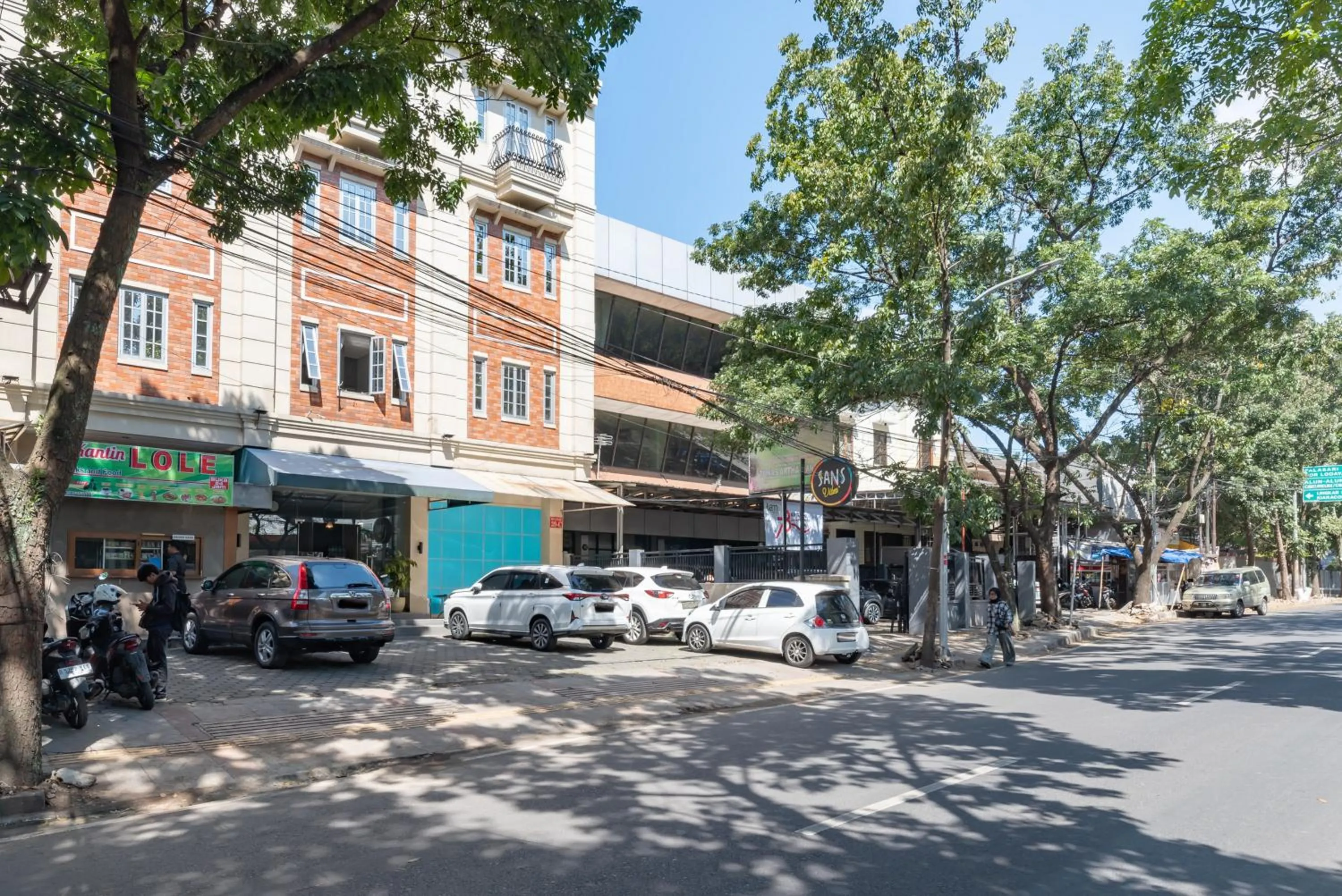 Facade/entrance in Sans Vibes Hotel Malabar