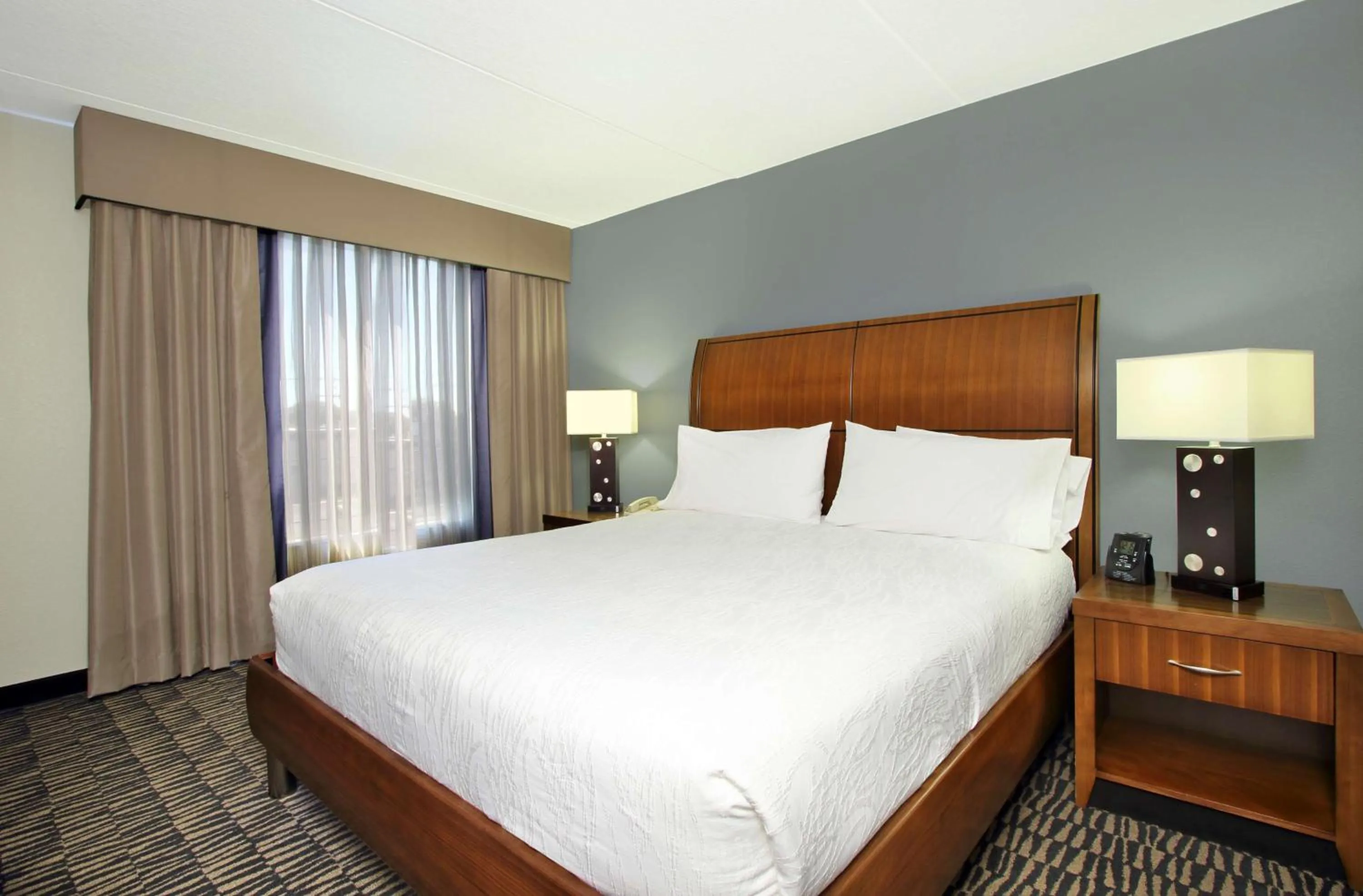 Bed in Hilton Garden Inn Austin NorthWest/Arboretum