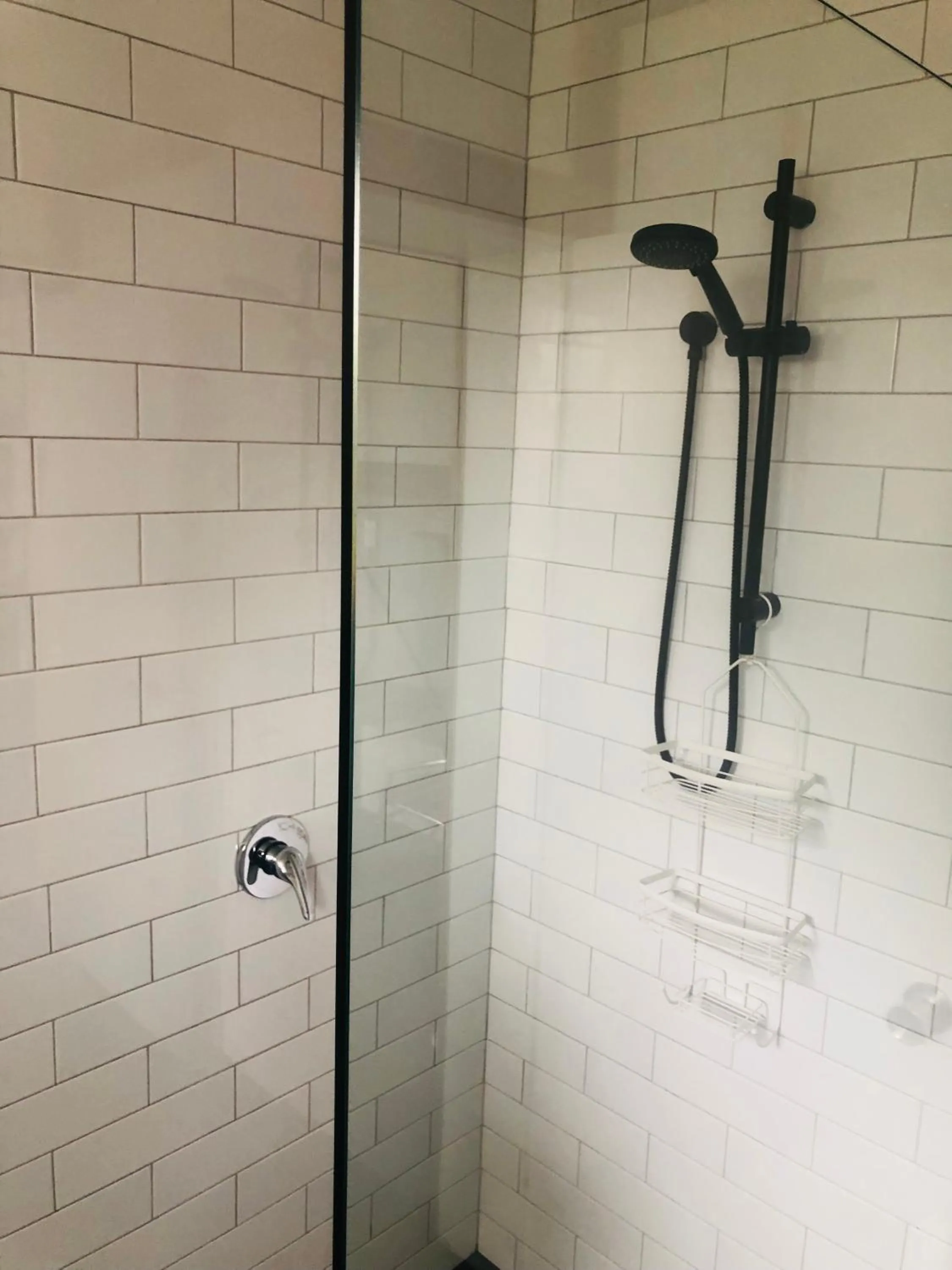 Shower in Pleasant Way River Lodge