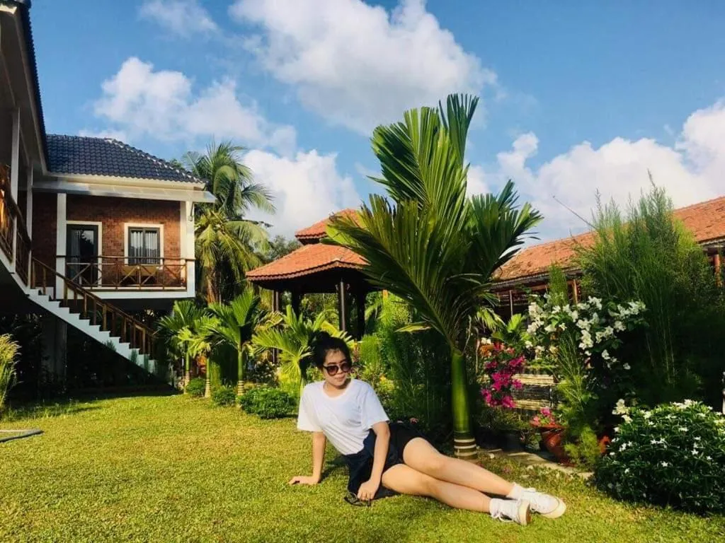 People in Phu Quoc Areca Garden Bungalow
