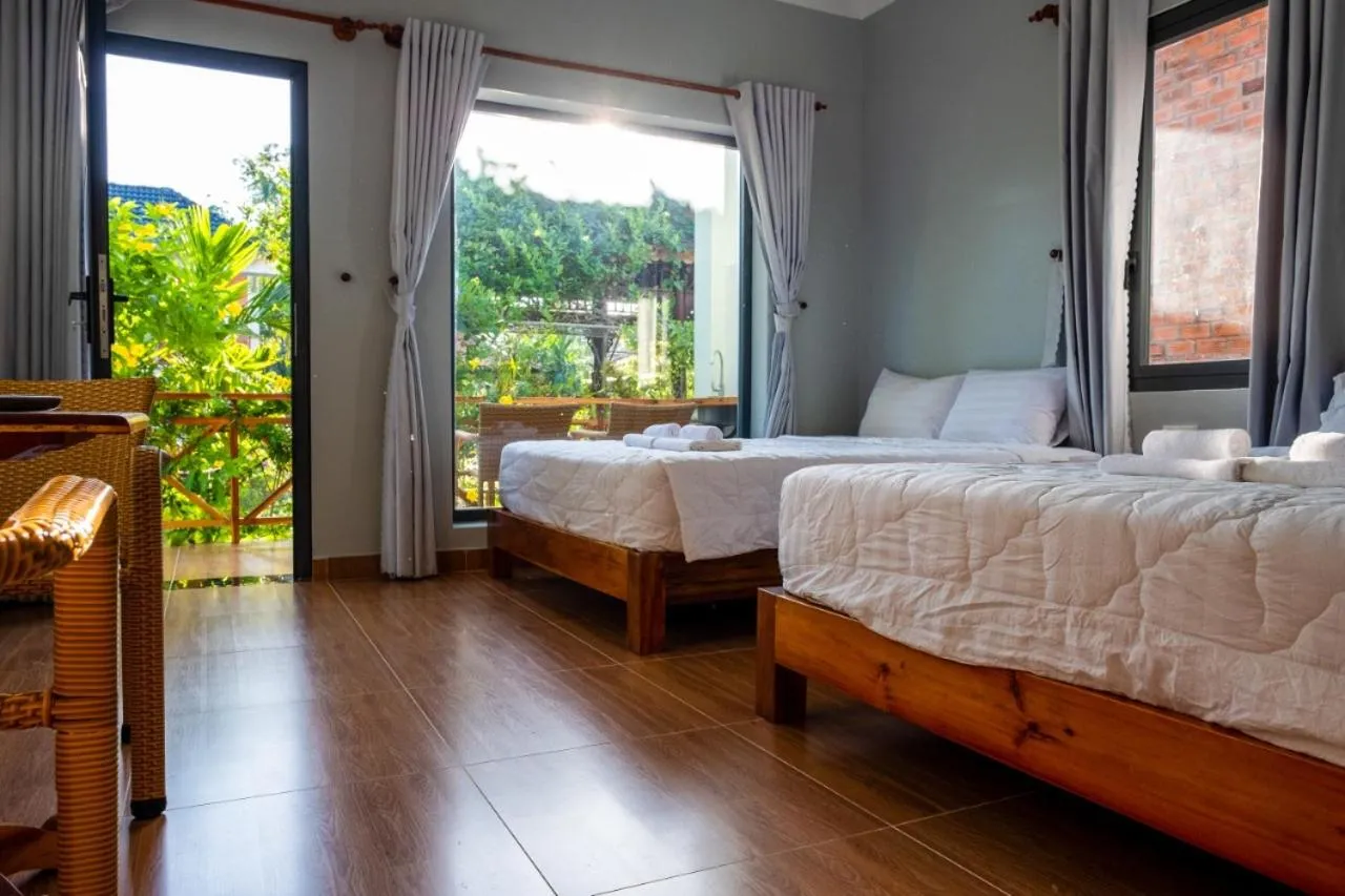 Bed in Phu Quoc Areca Garden Bungalow