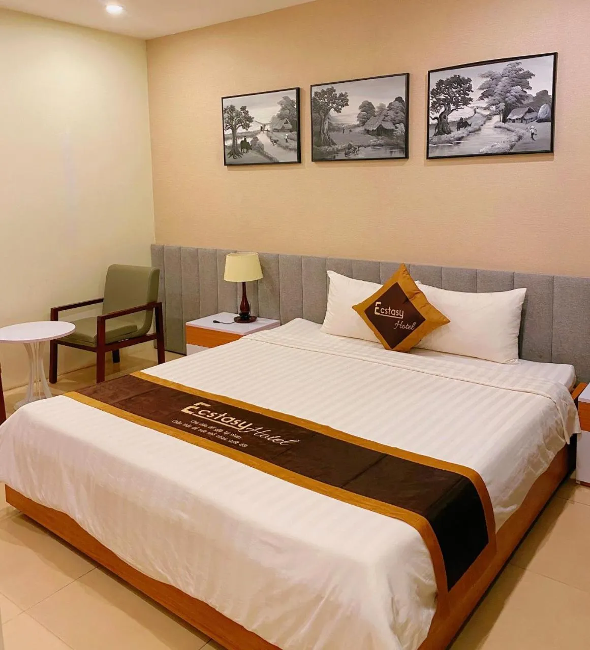 Bedroom, Bed in Ecstasy Hotel