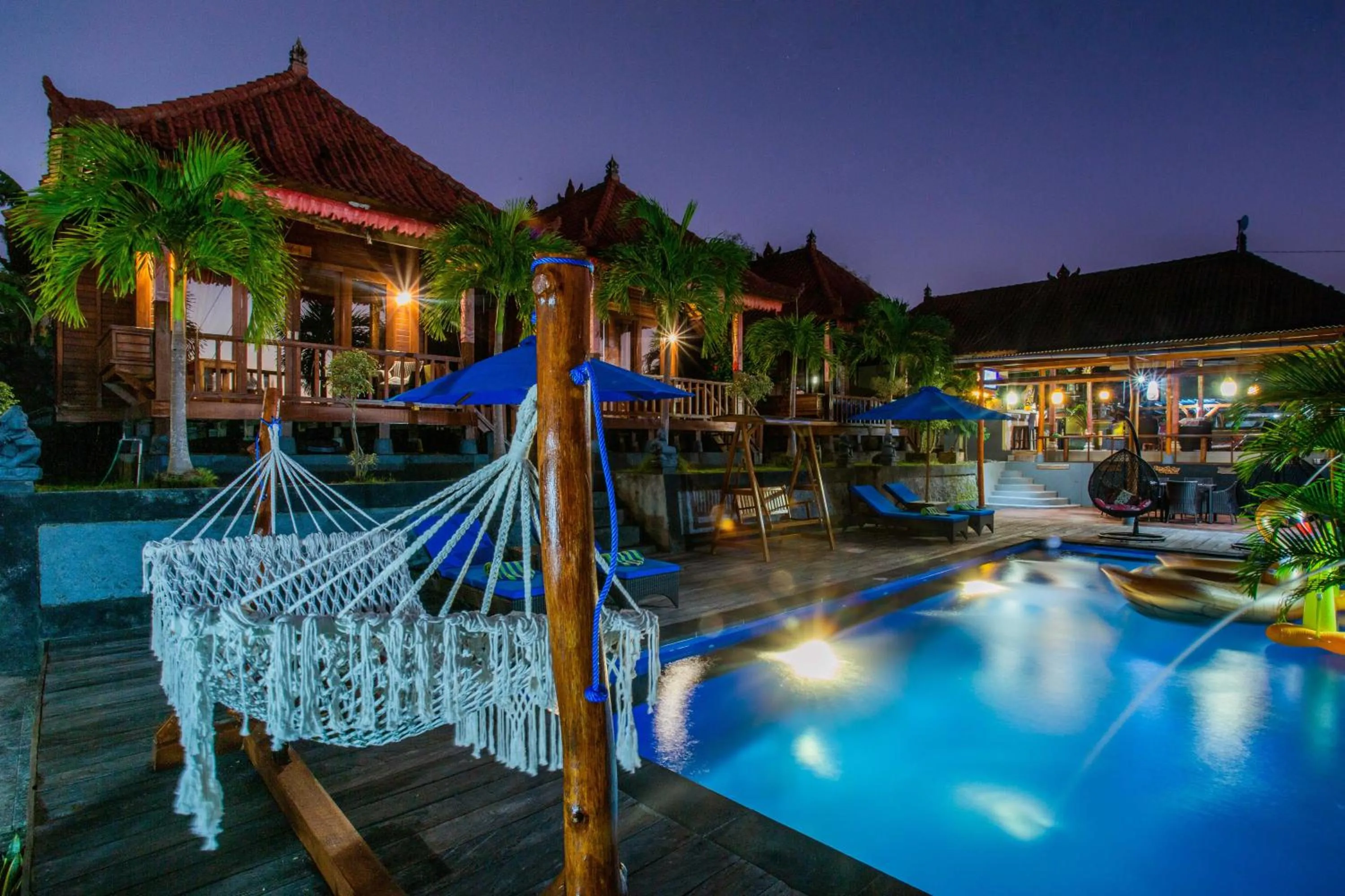 Night in Tatak Bunut Villa Ceningan