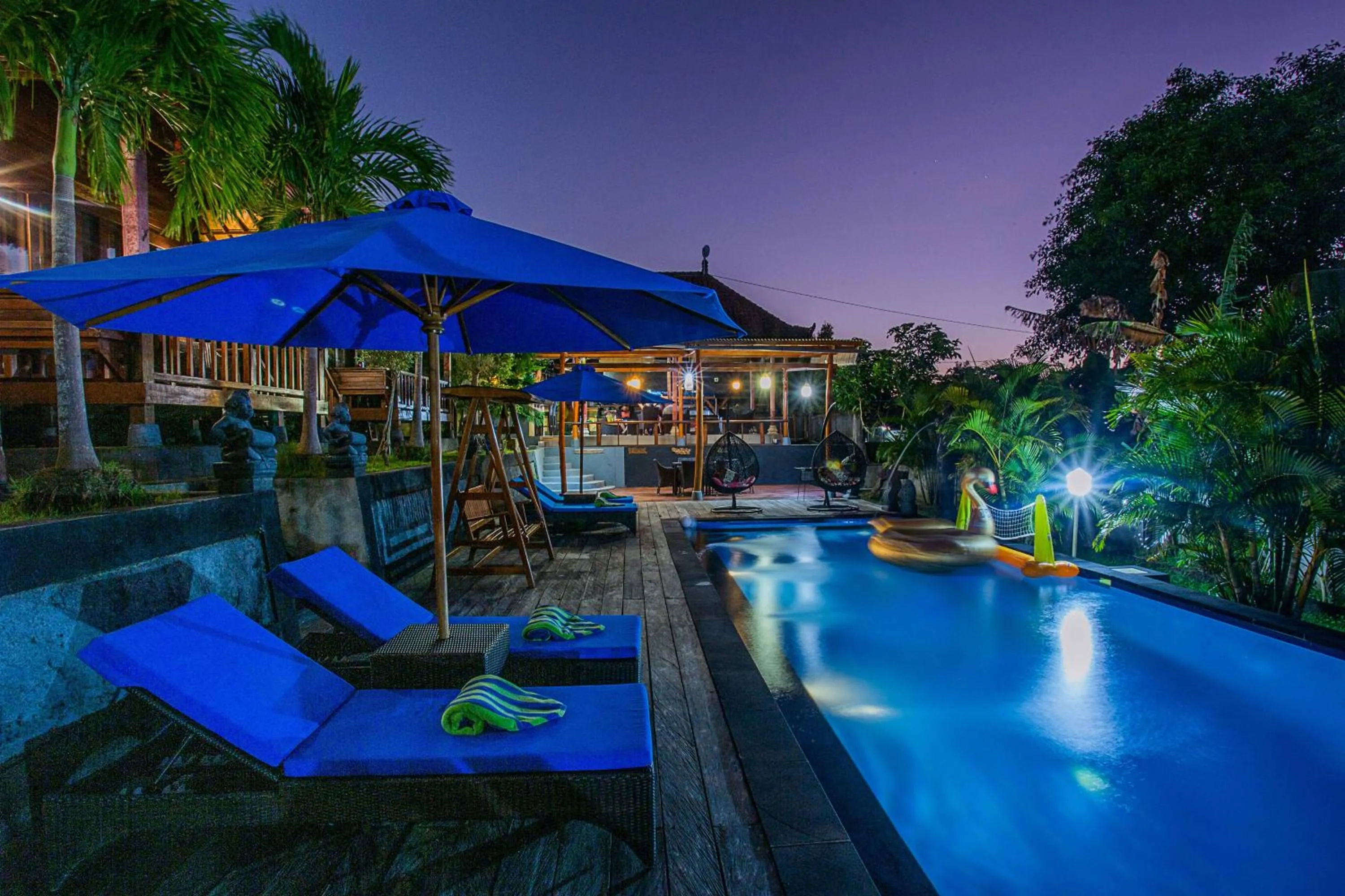Pool view in Tatak Bunut Villa Ceningan