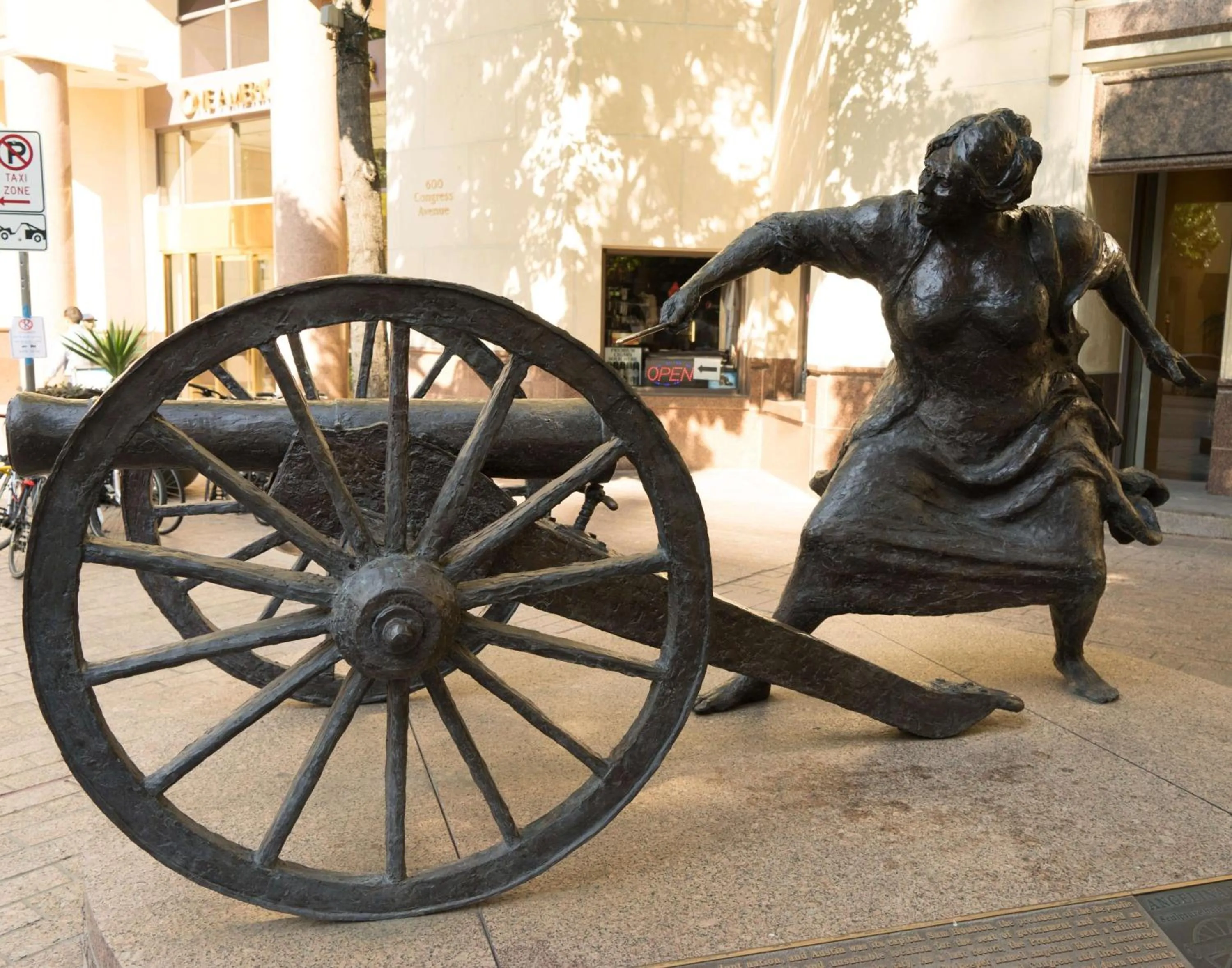 Restaurant/places to eat in Hilton Austin