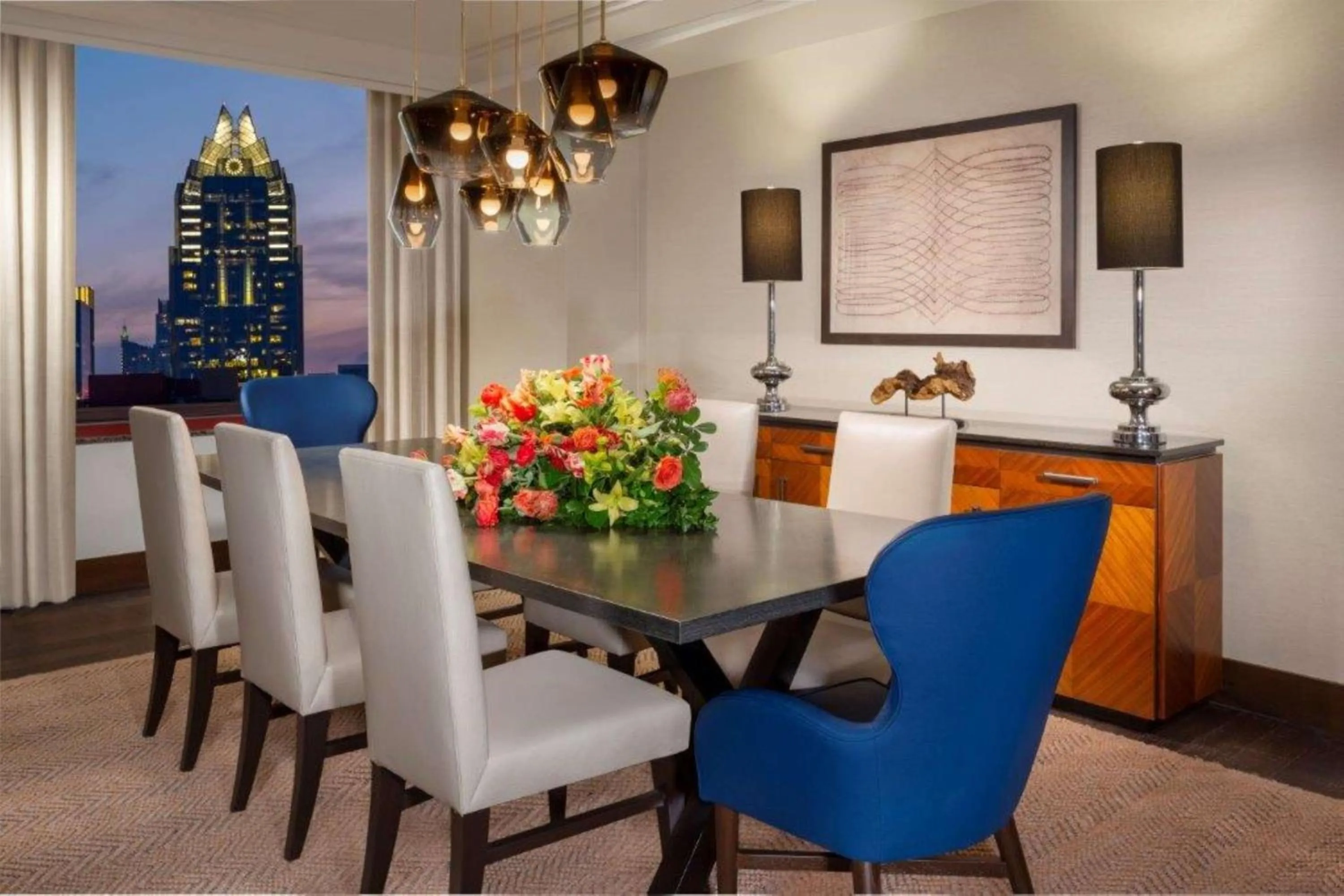 Living room in Hilton Austin