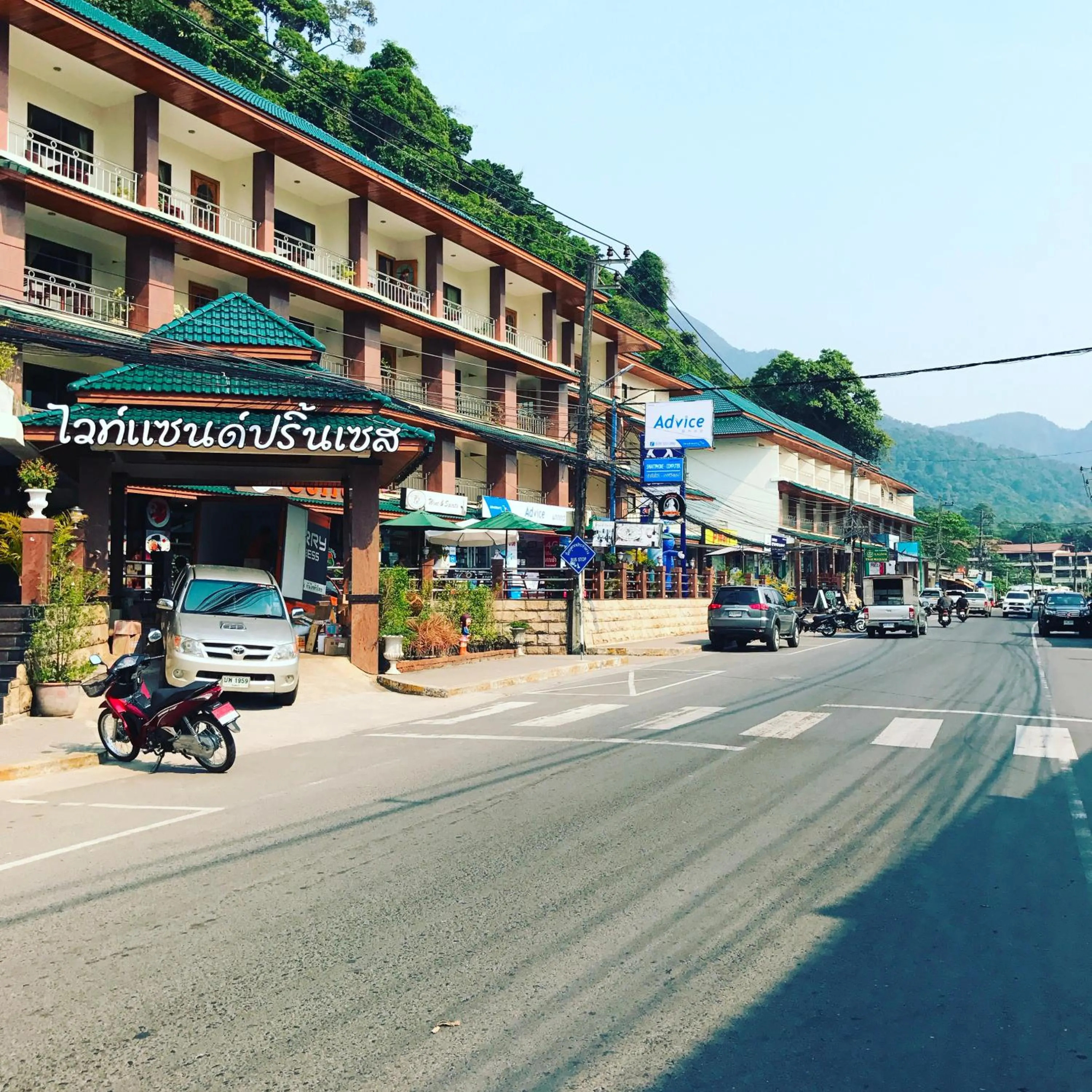 Facade/entrance in White Sand Princess