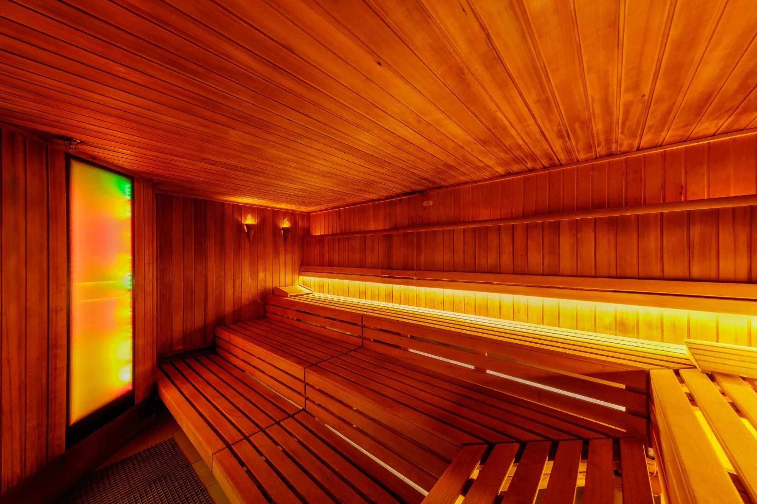 Sauna in Hotel Hochsauerland by Center Parcs