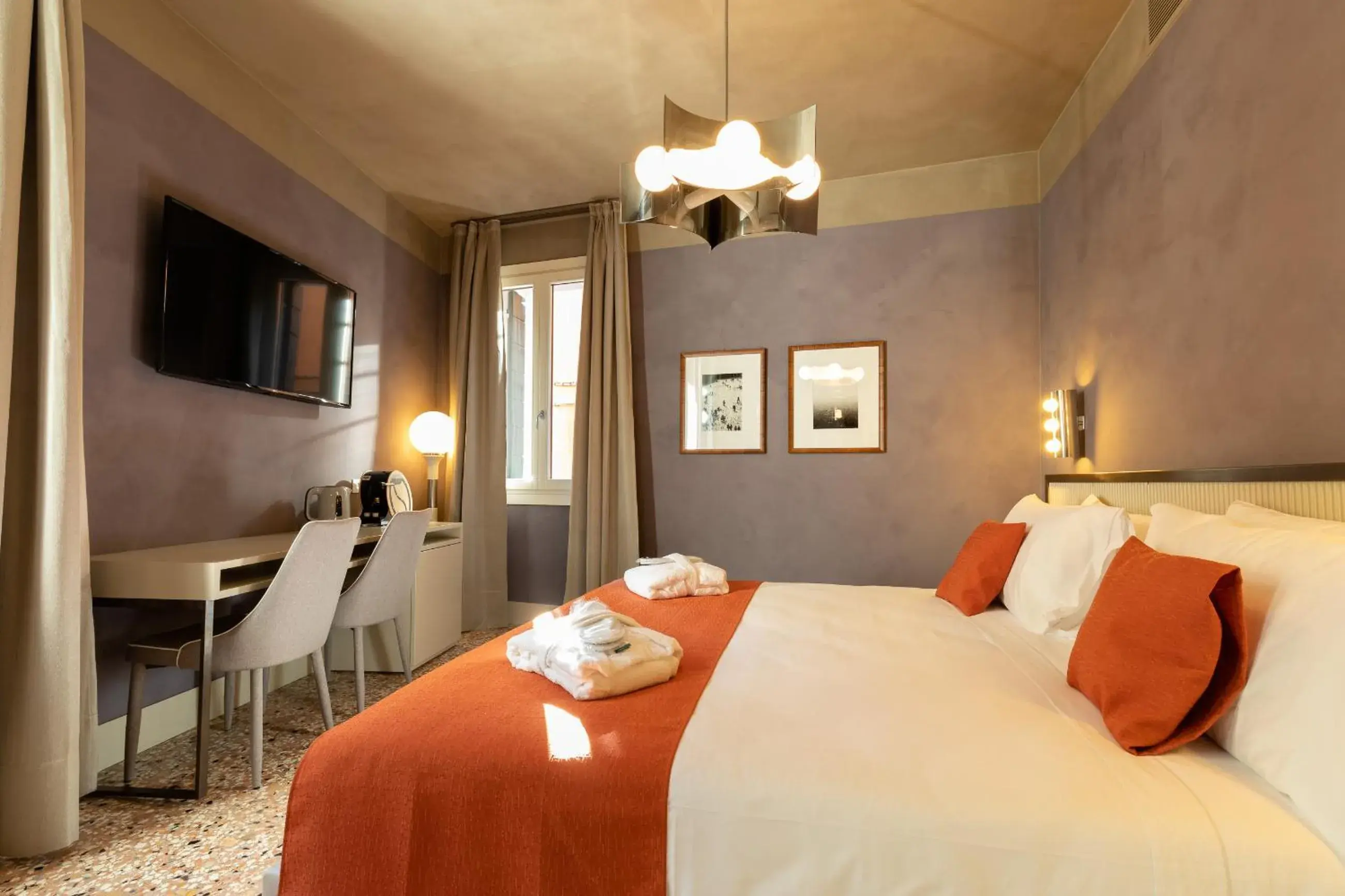 Double Room with Canal View in Liassidi Arco Double Room with Canal View in Liassidi Arco