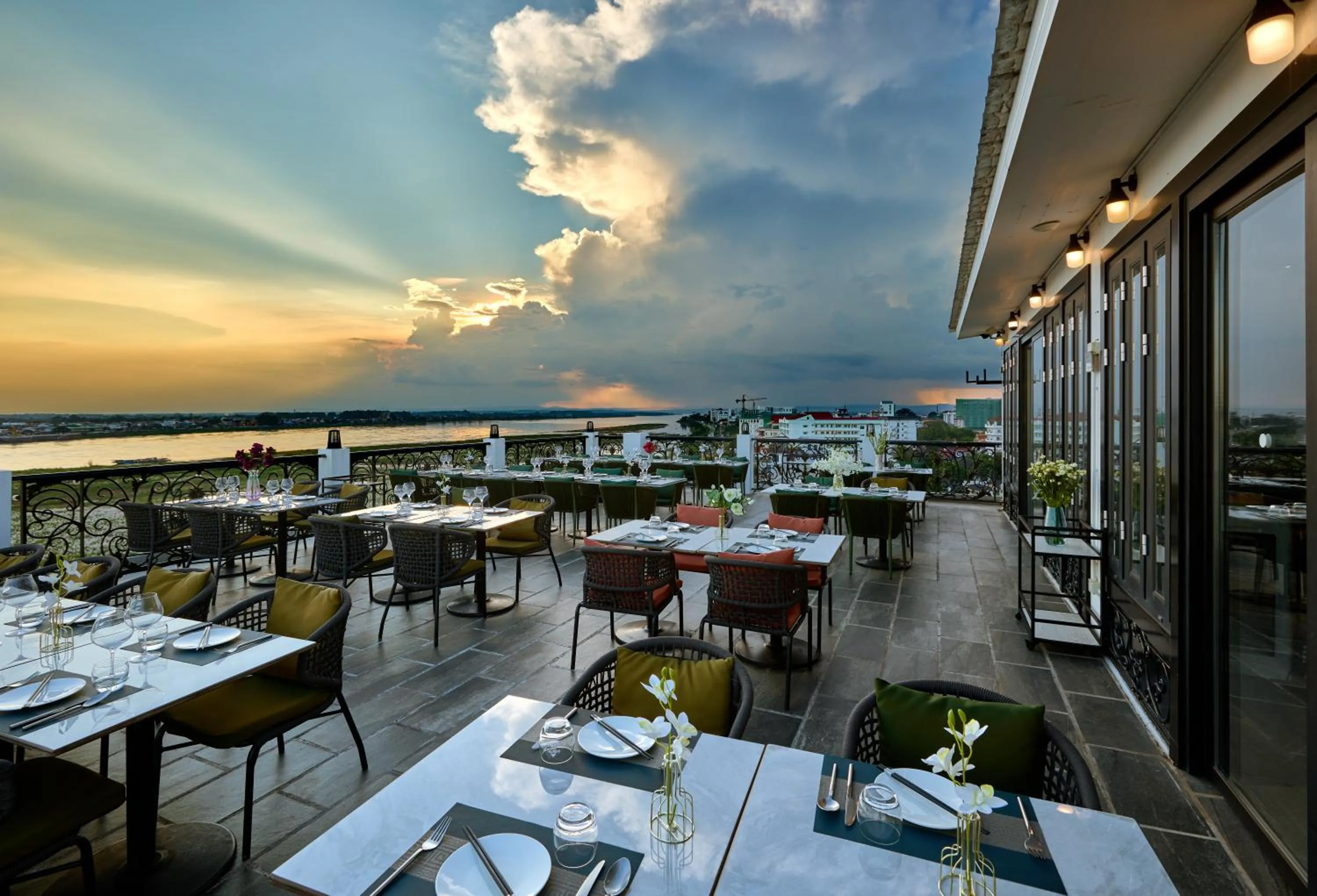 La Seine Boutique Hotel