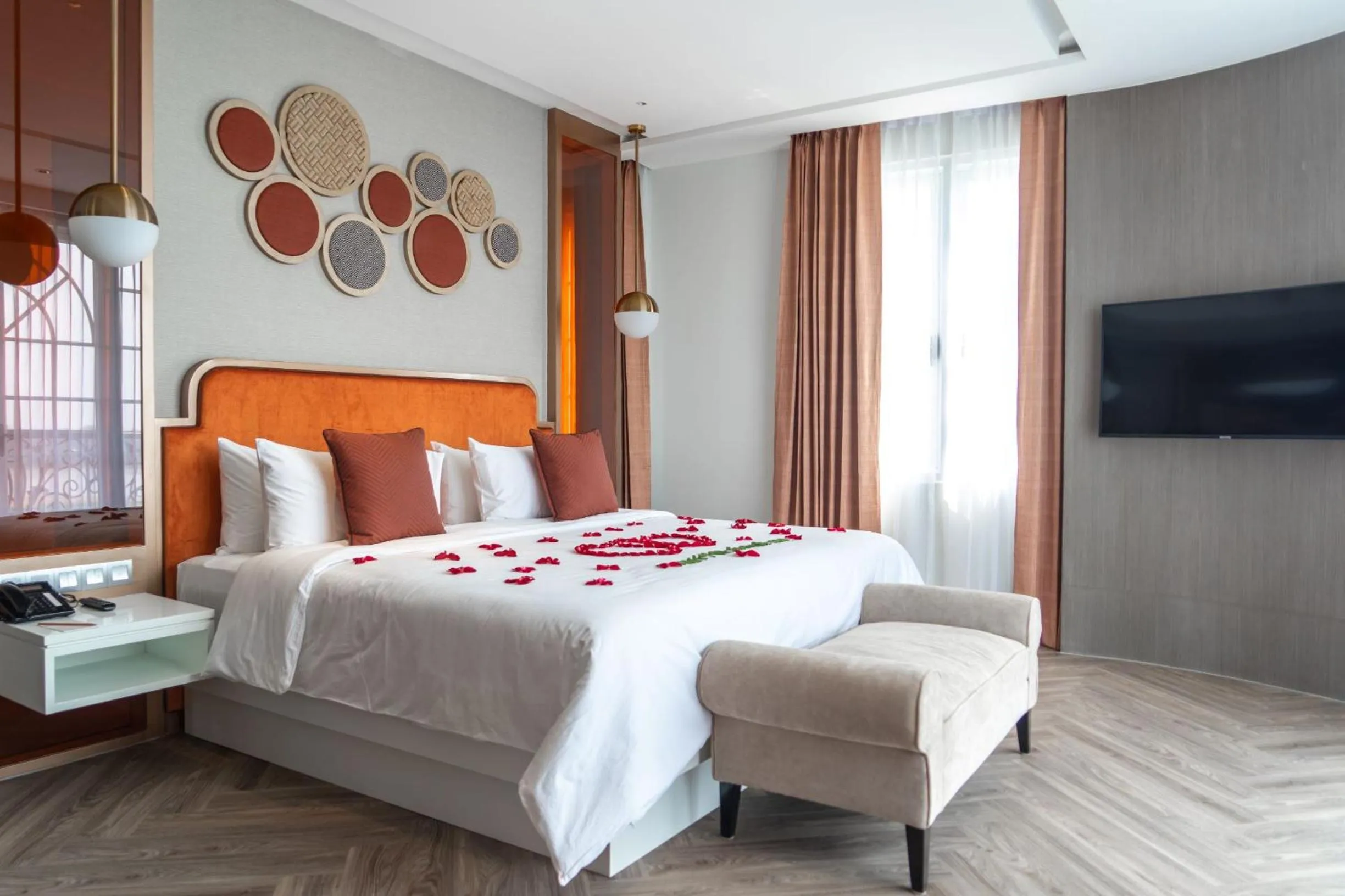 Bed in La Seine Boutique Hotel