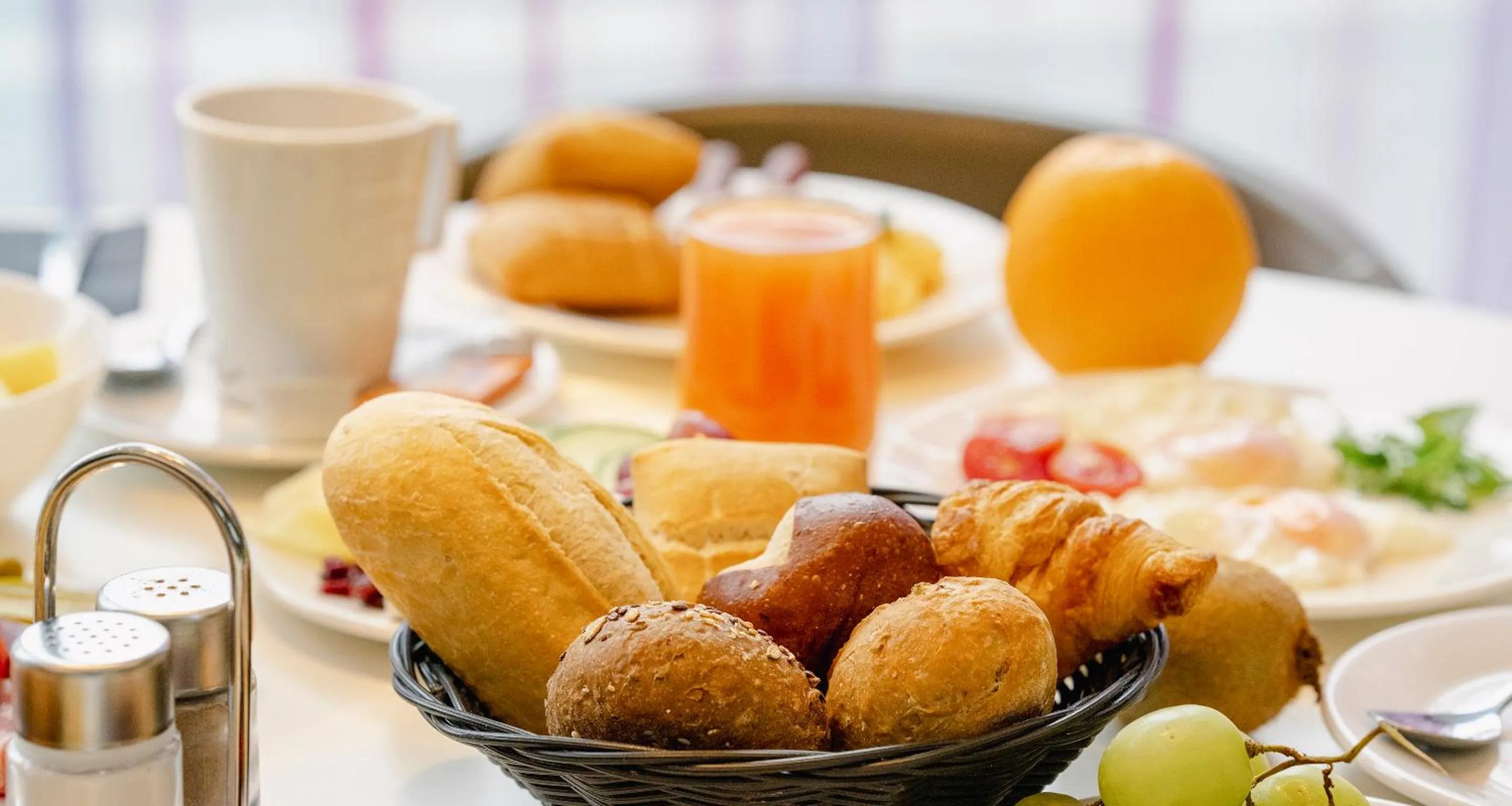 Breakfast in PLAZA INN Graz