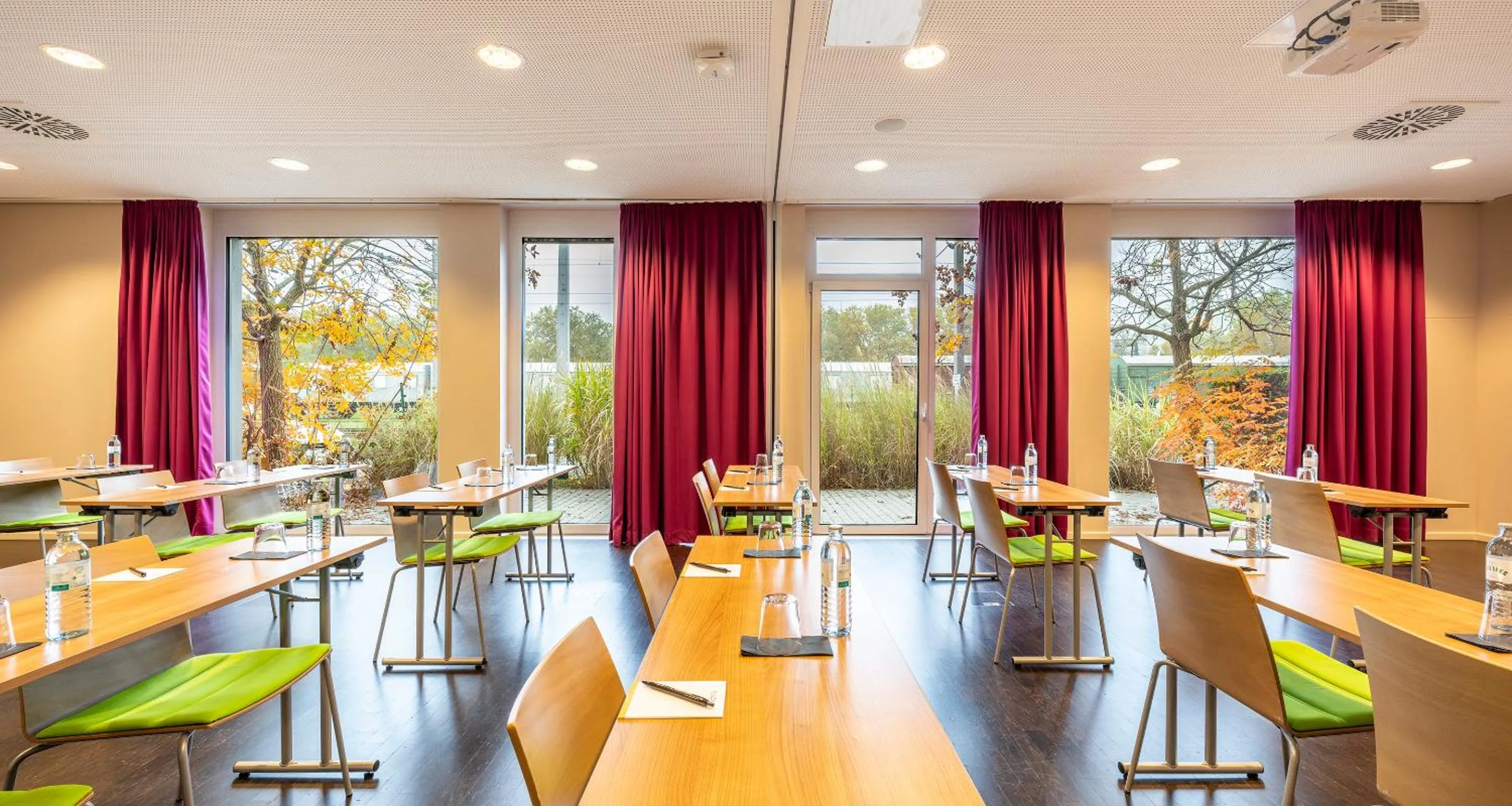 Meeting/conference room in PLAZA INN Graz