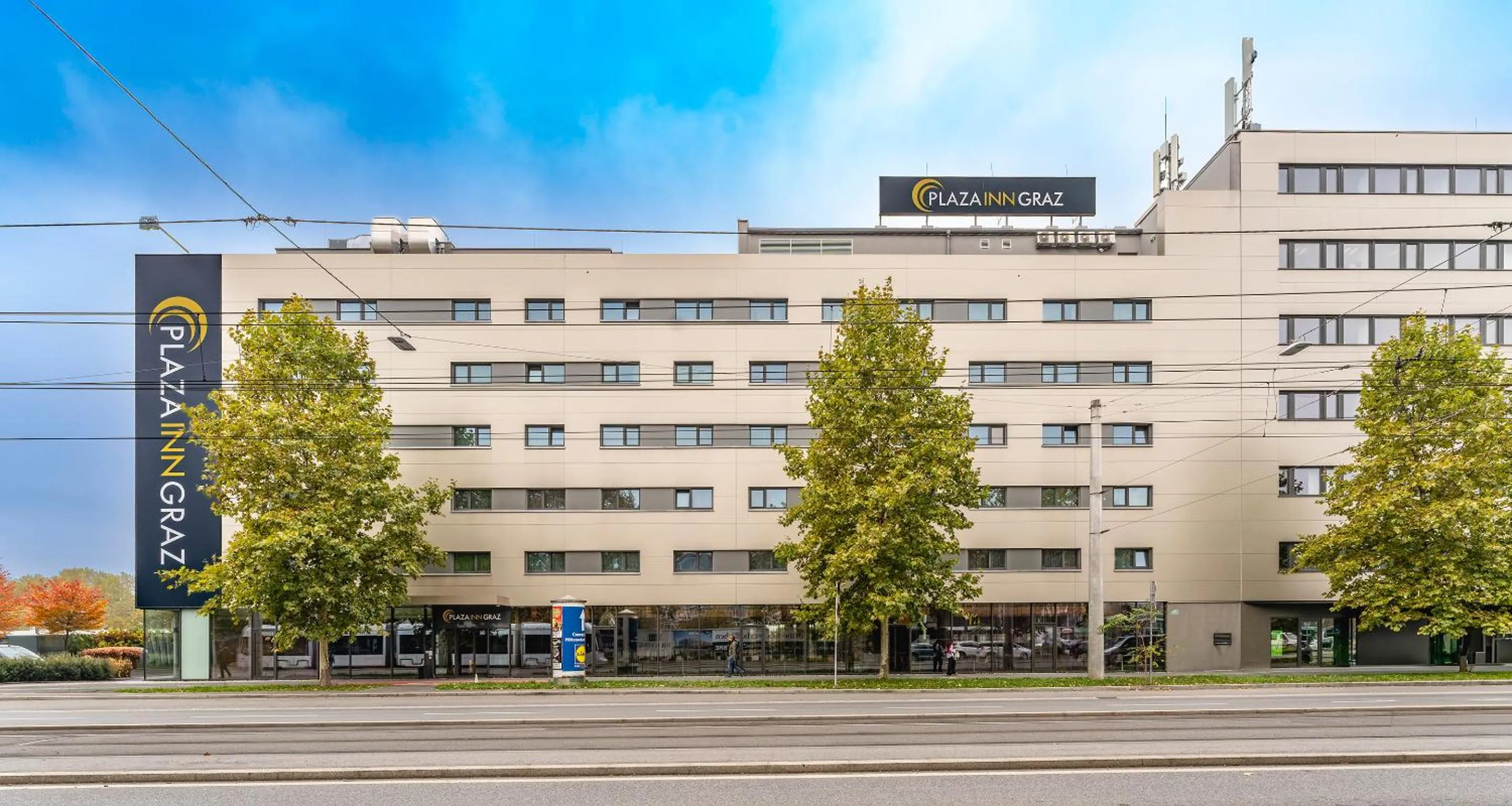 Property building in PLAZA INN Graz