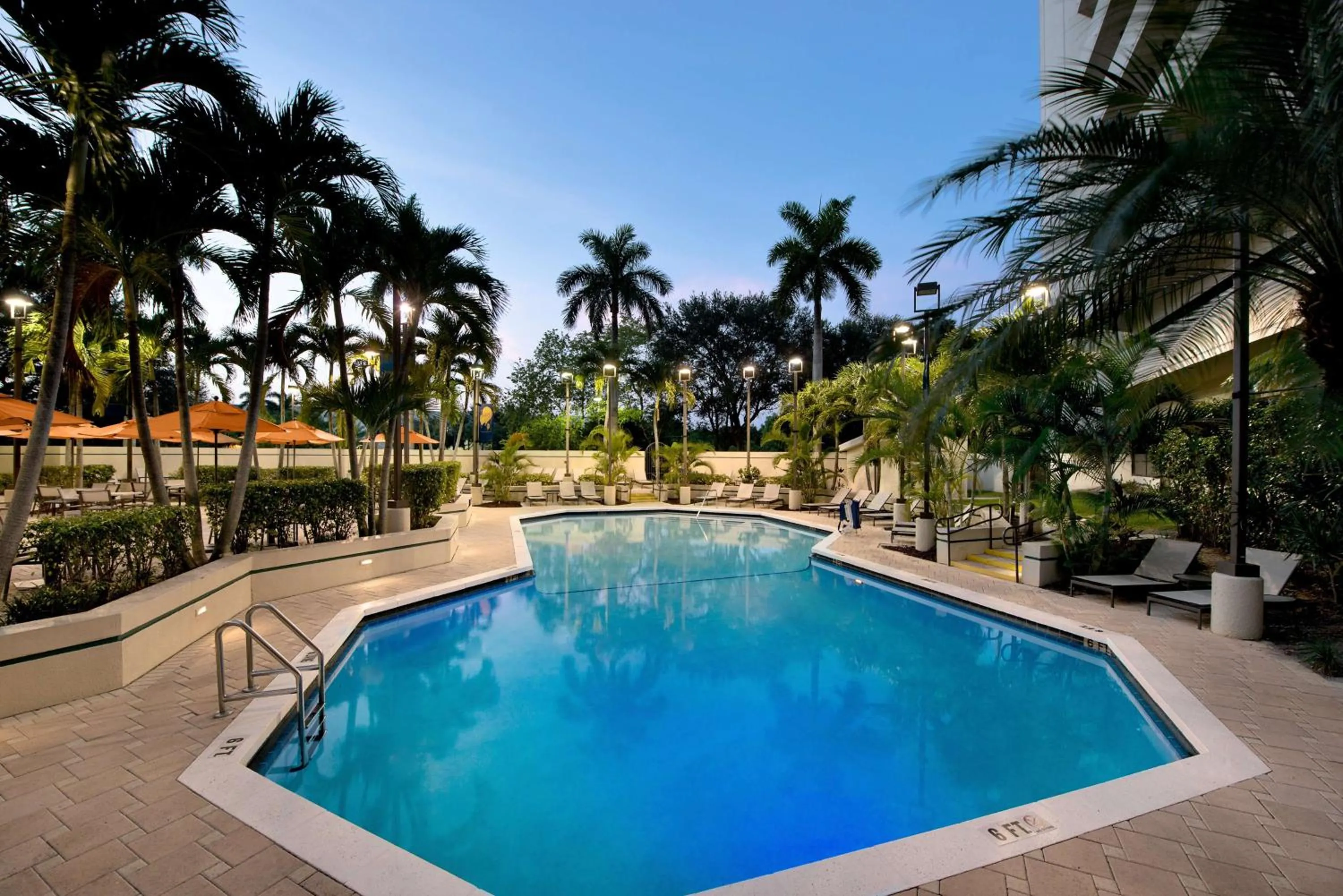 Pool view in Embassy Suites Boca Raton