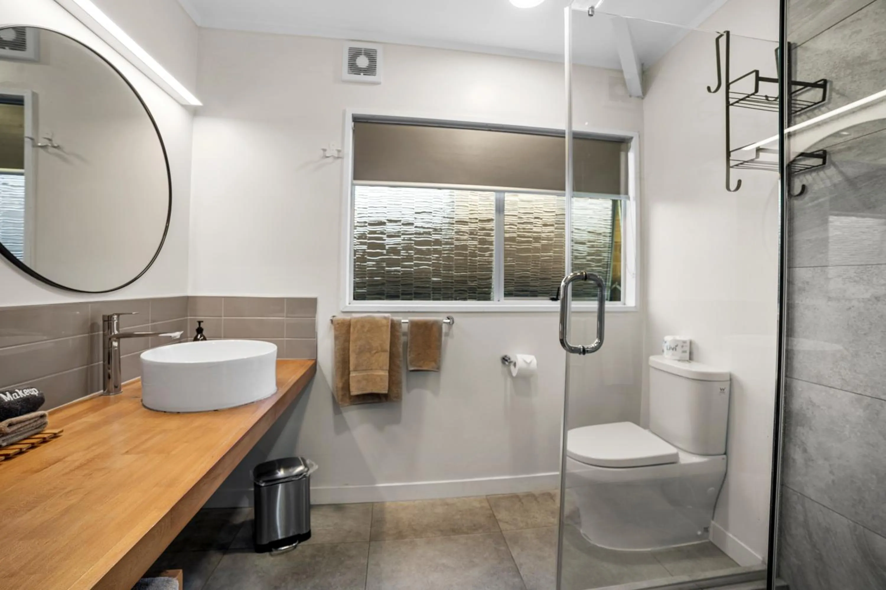 Shower in Cameron Road Motel