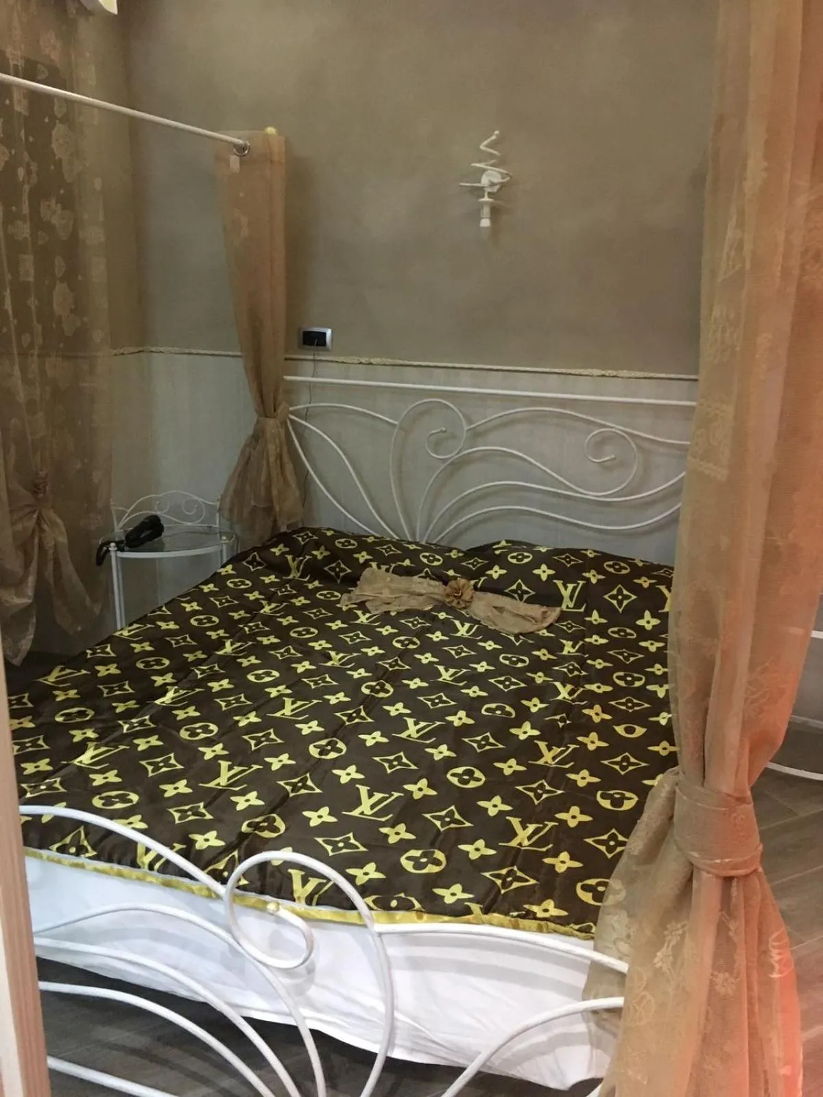Bedroom, Bed in Pensione Enea