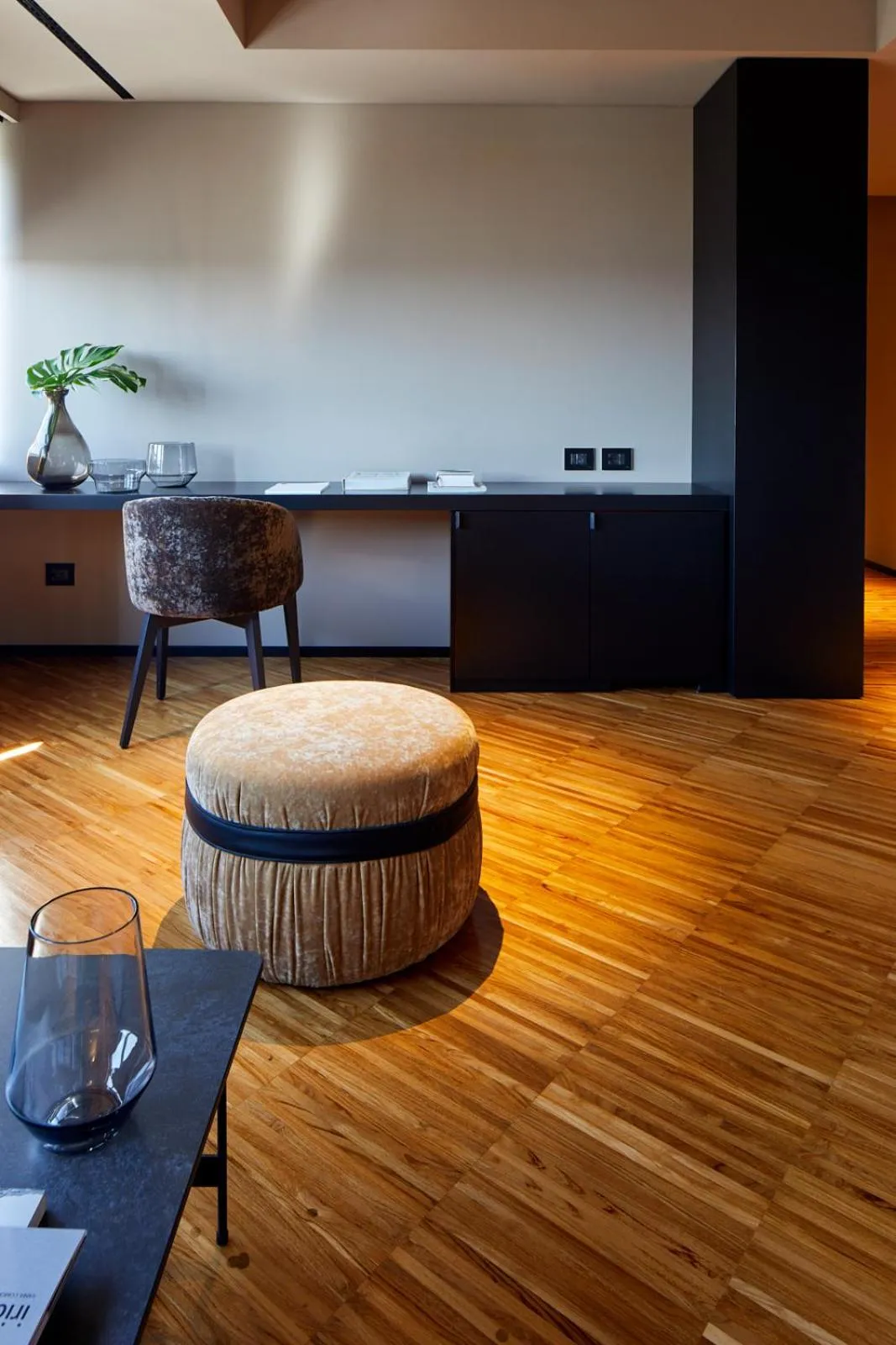 Seating area in Delparco Hotel