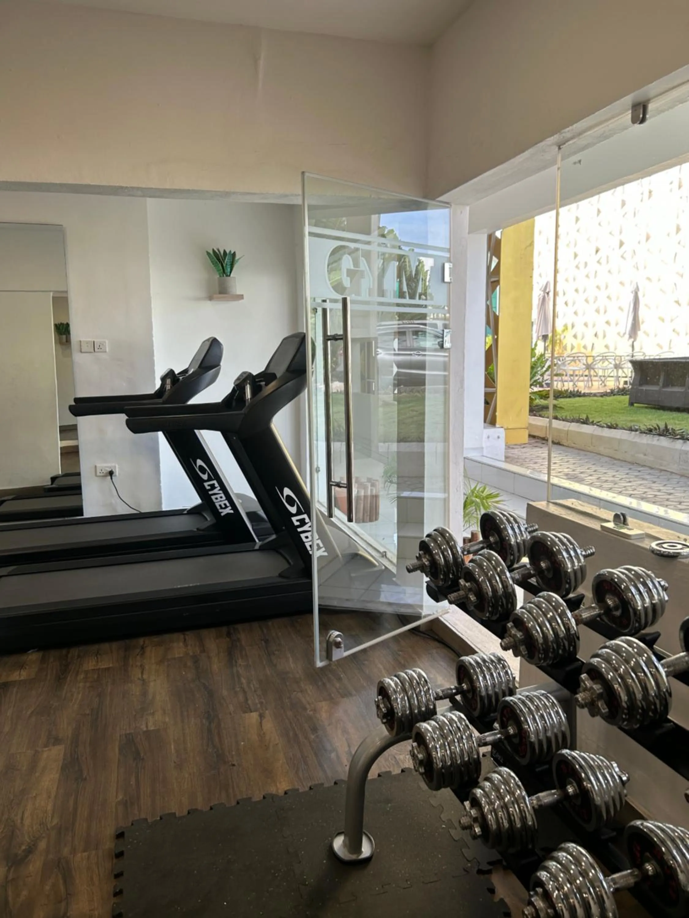 Fitness centre/facilities in The Cabin Hotel