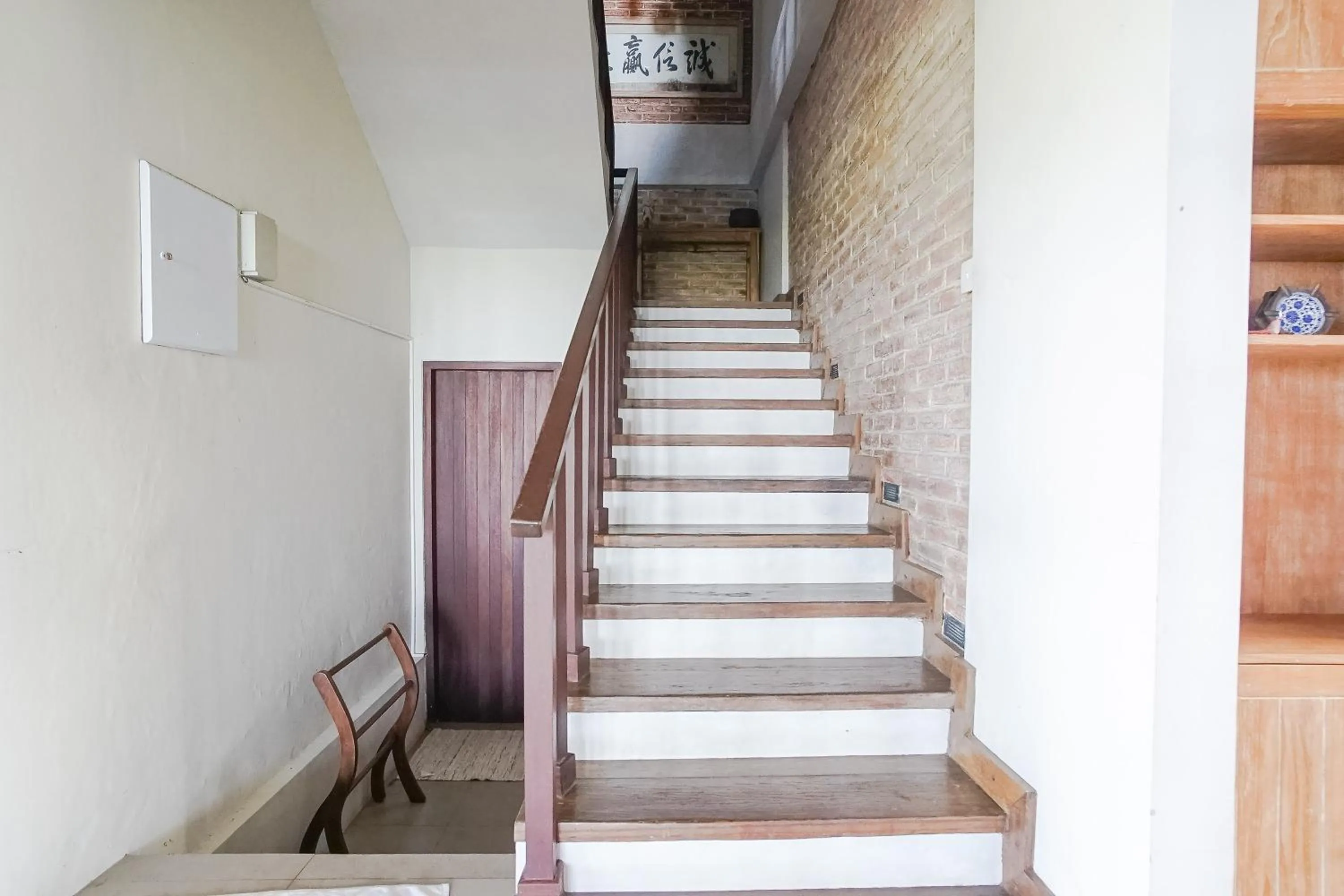 Decorative detail in The Ocean Views Luxury Villas & Apartment