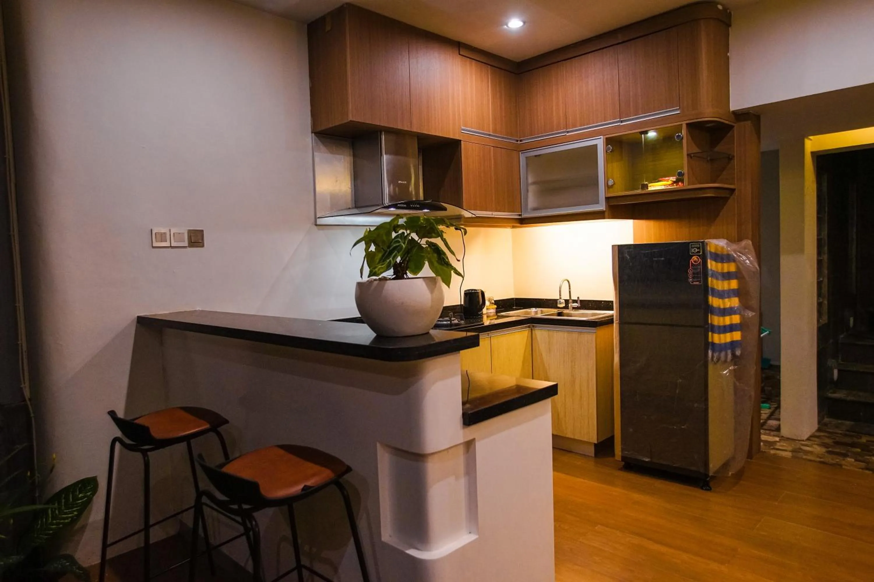 Kitchen or kitchenette in The Ocean Views Luxury Villas & Apartment