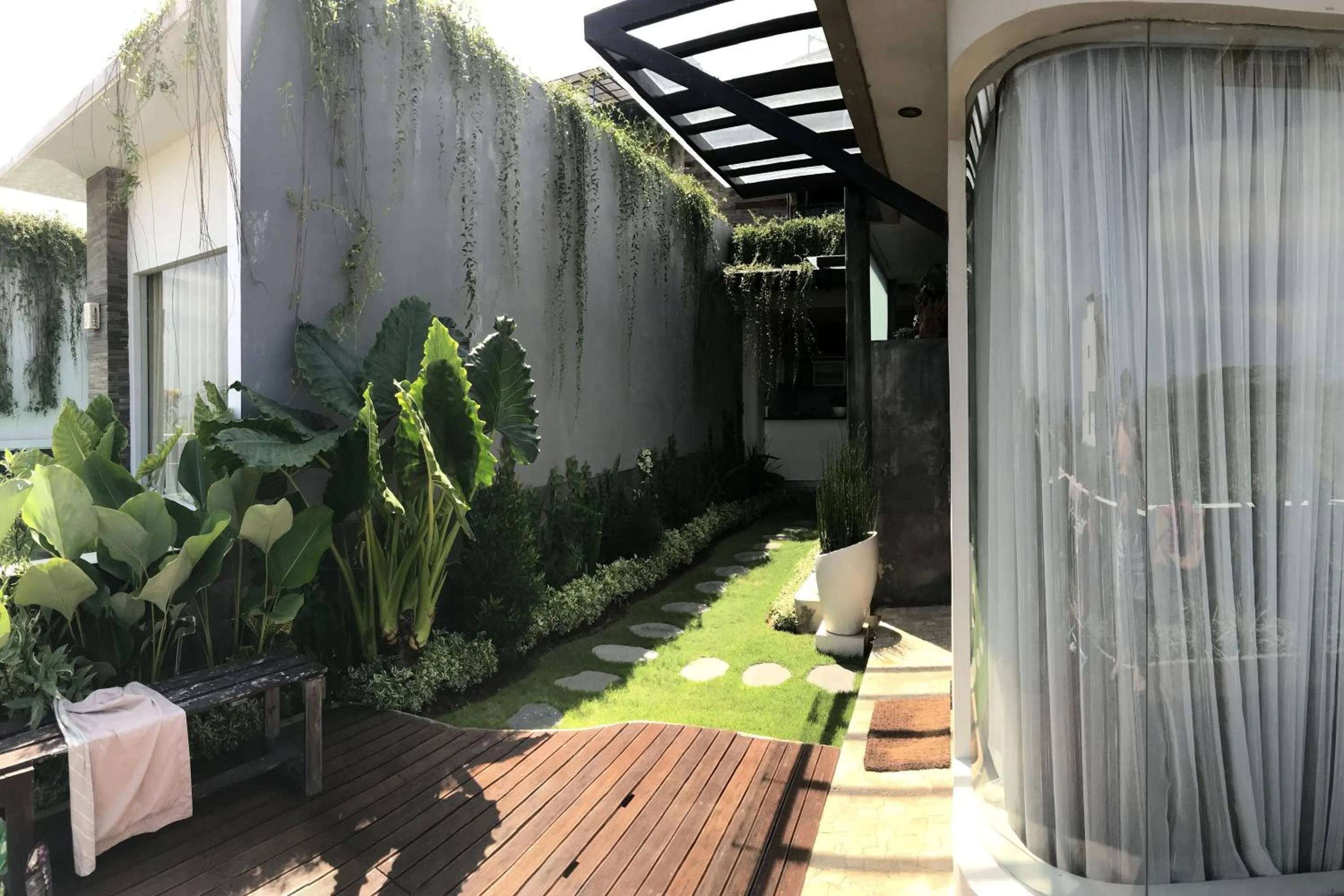 Garden view in The Ocean Views Luxury Villas & Apartment