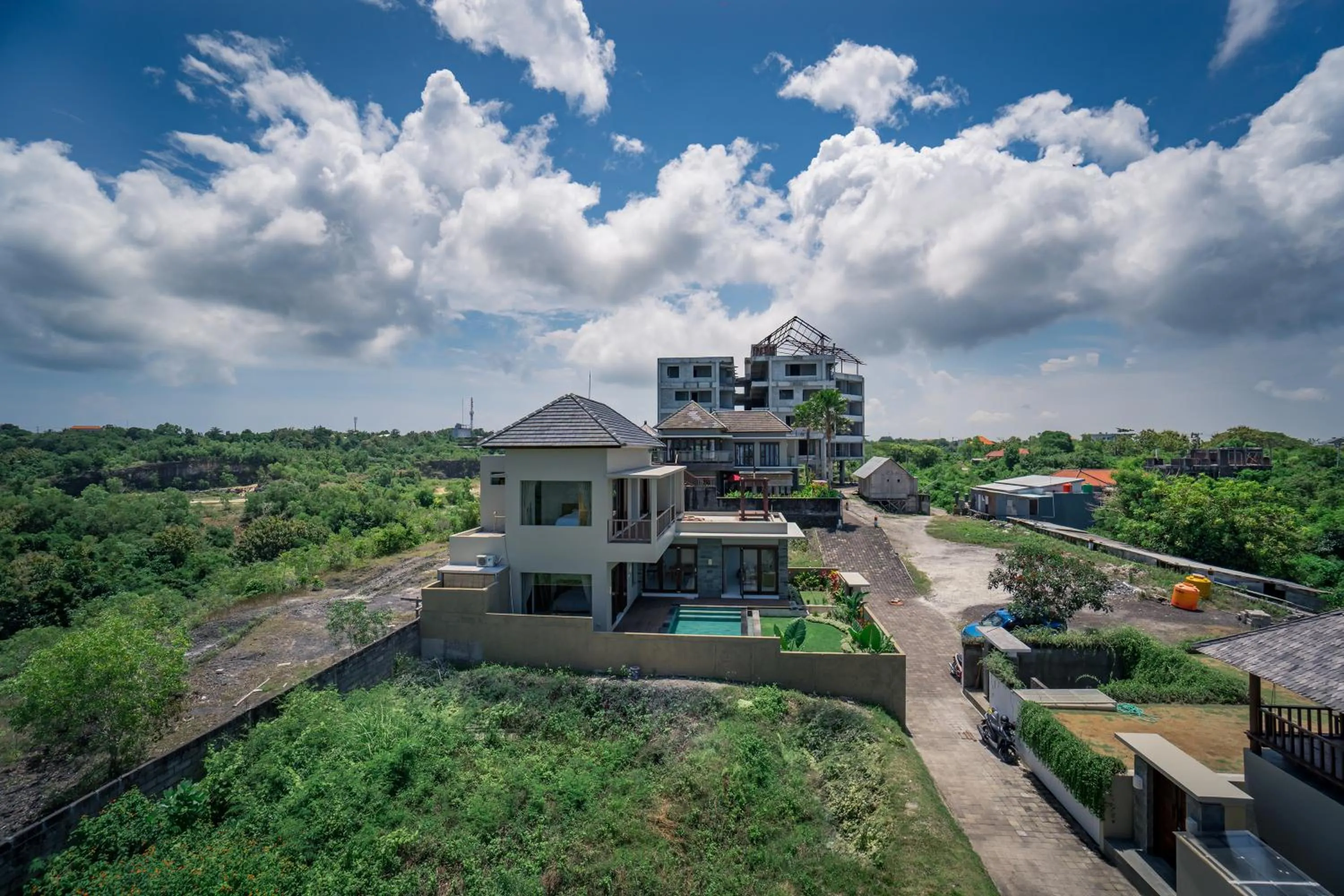 Property building in The Ocean Views Luxury Villas & Apartment