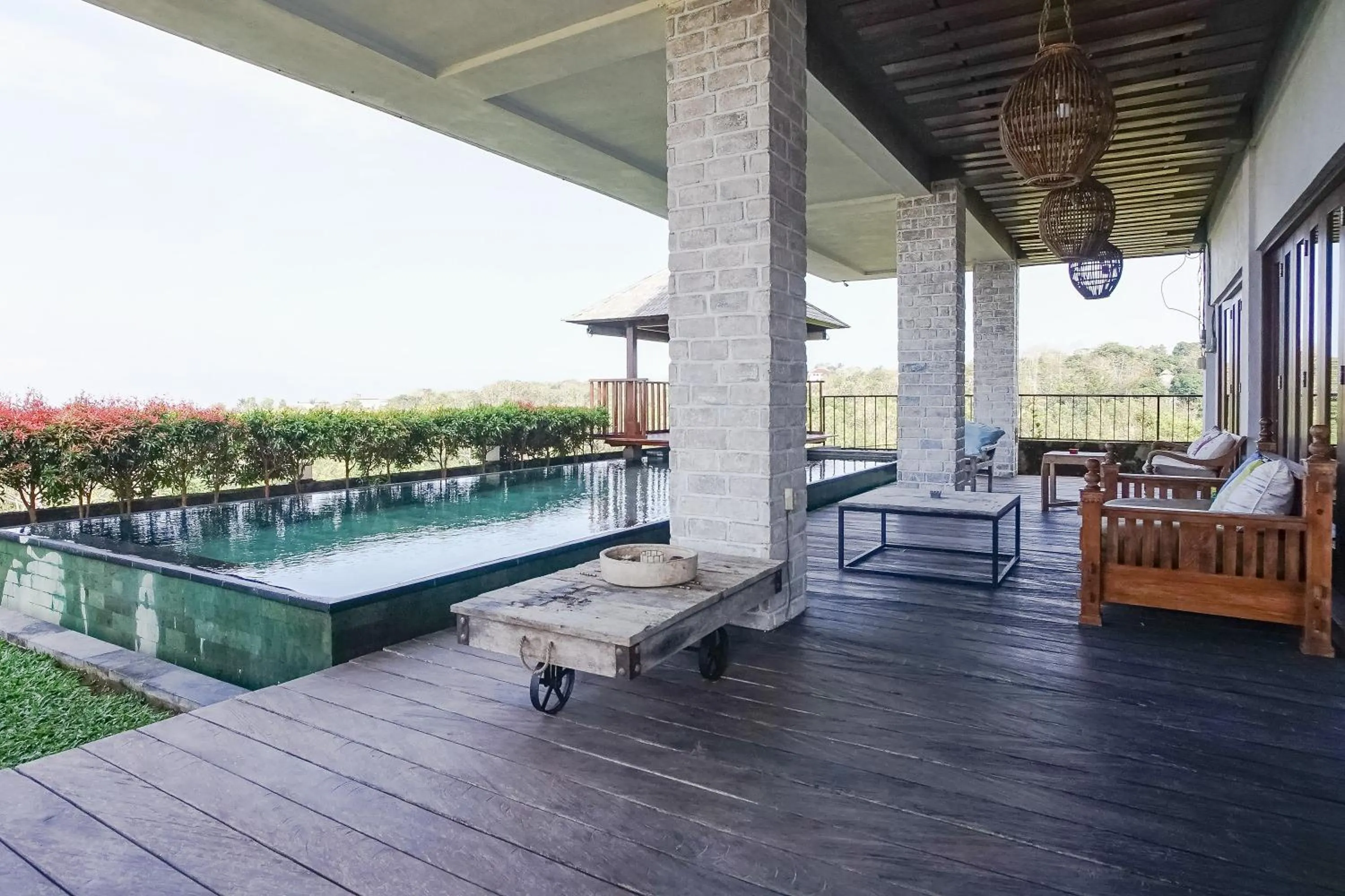 Swimming pool in The Ocean Views Luxury Villas & Apartment