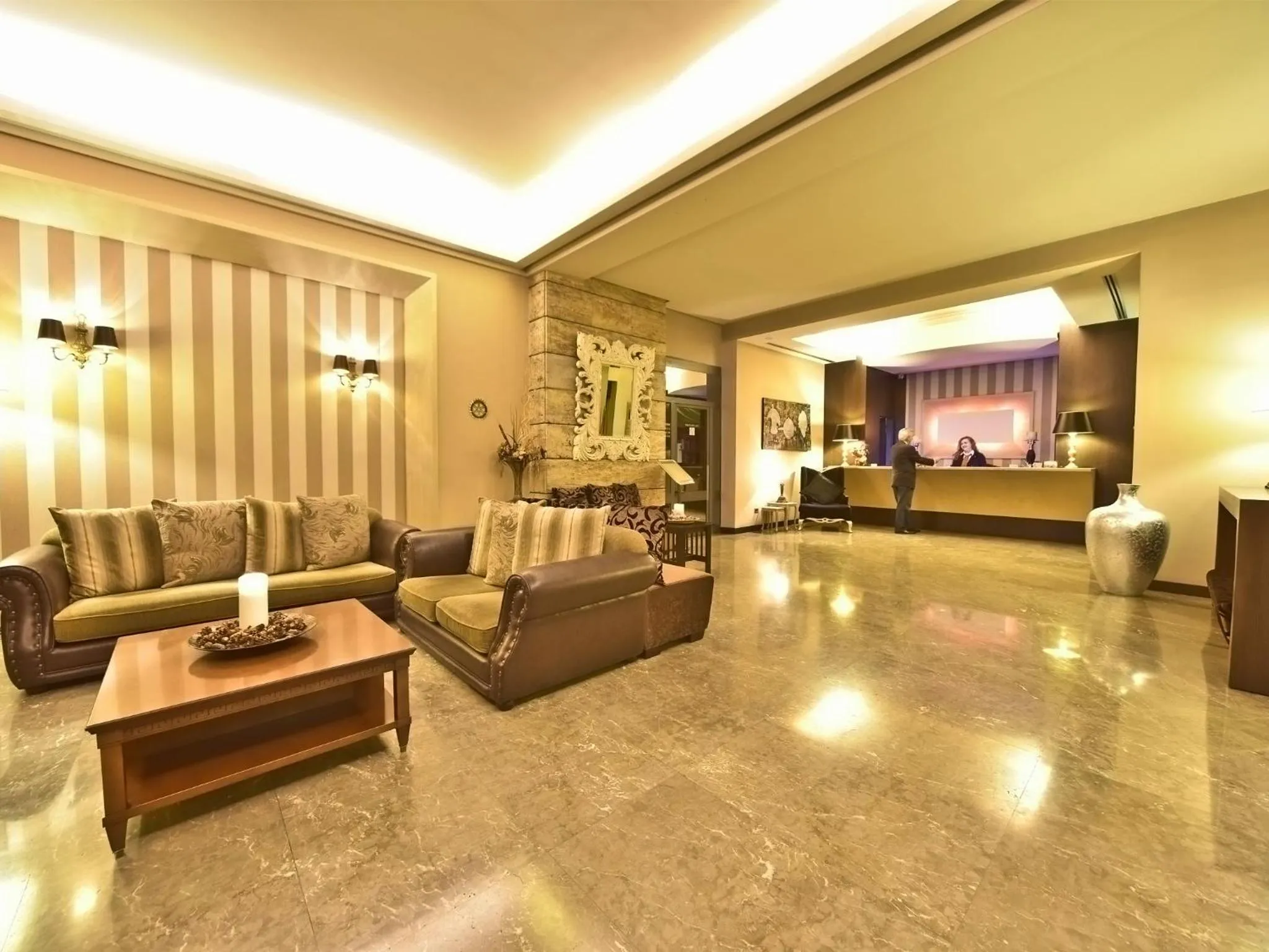 Lobby or reception in Hotel Doro City