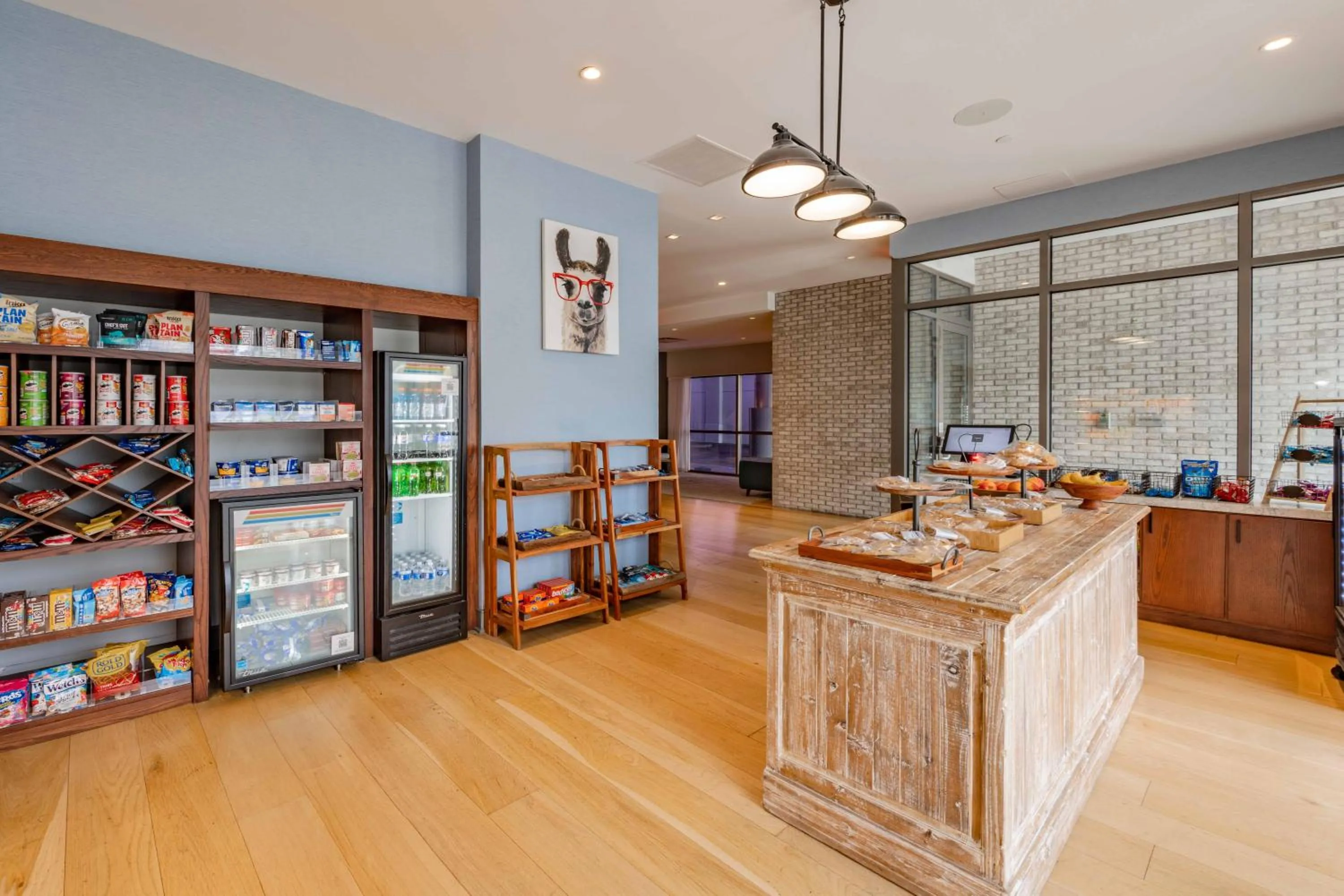 Food and drinks in The Bethesdan Hotel, Tapestry Collection by Hilton